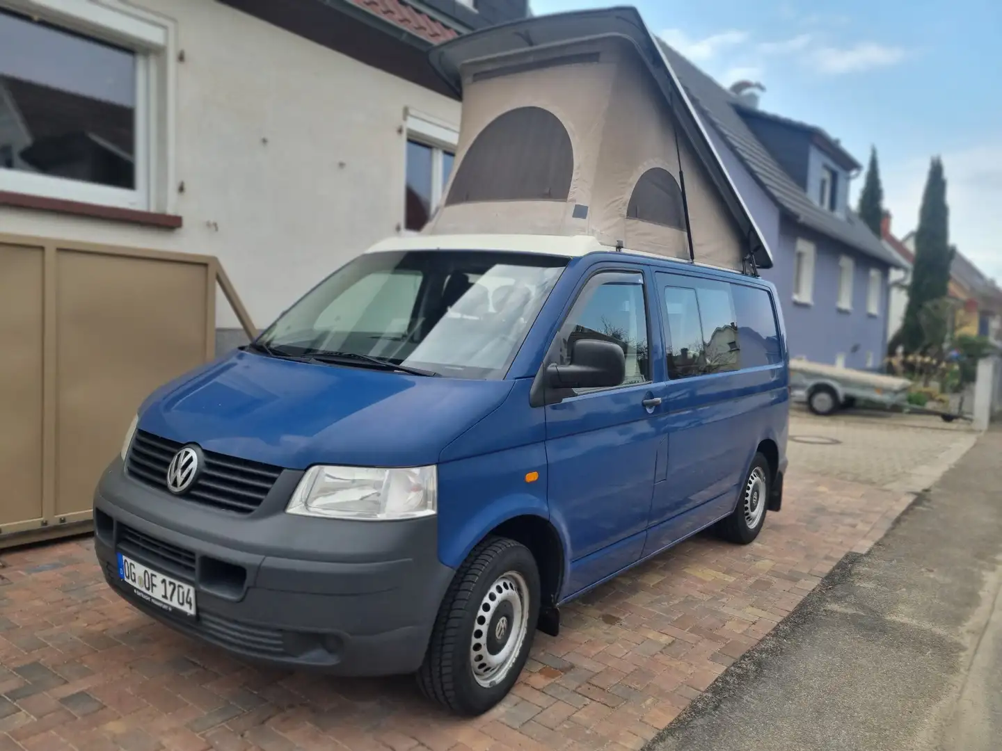 Volkswagen T5 Kombi 1.9 TDI Camper mit Aufstelldach Blau - 1