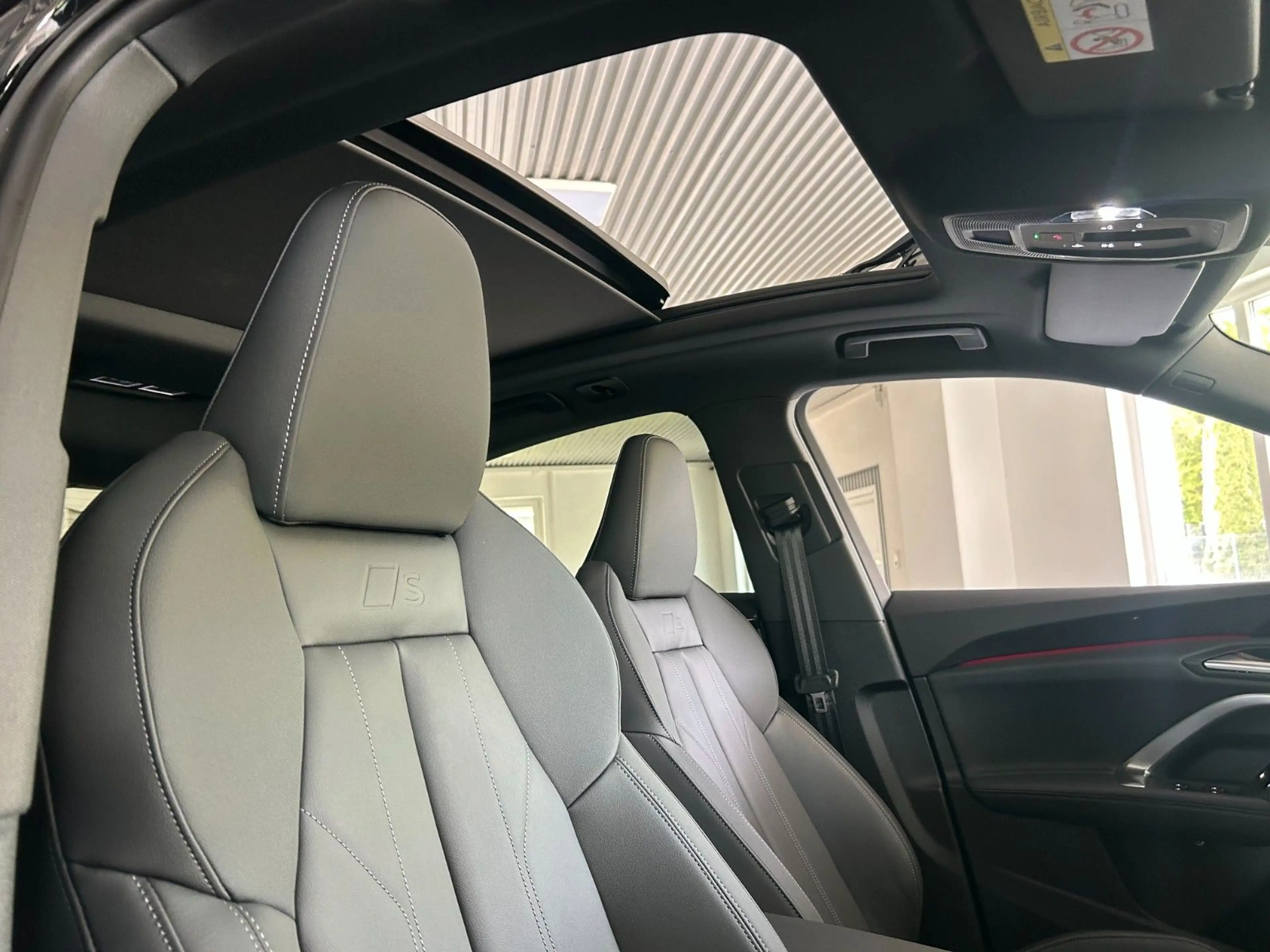 Audi Q5 SPORTBACK S-LINE QU 3.0TDI NEU — photo 6