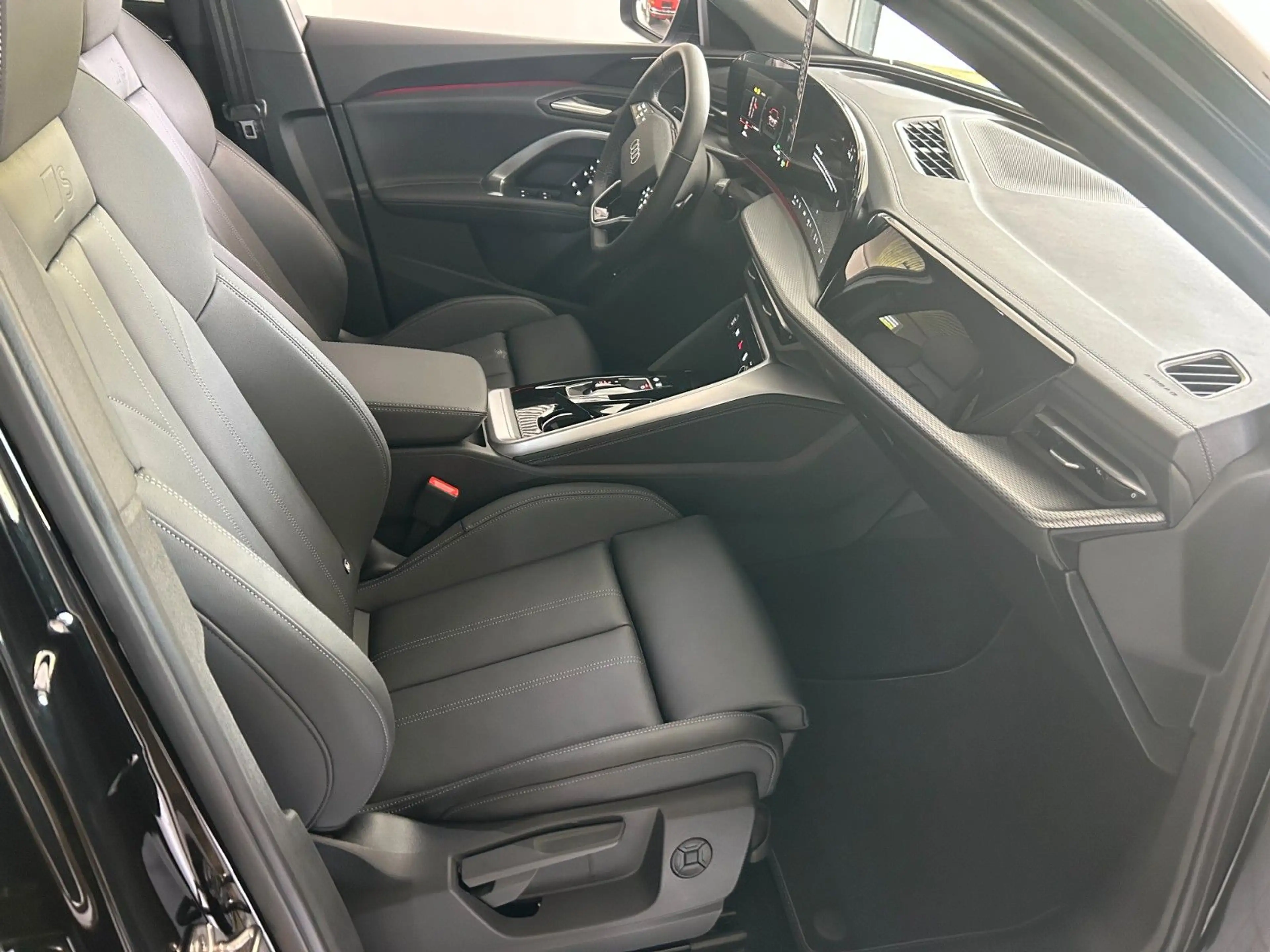 Audi Q5 SPORTBACK S-LINE QU 3.0TDI NEU — photo 5