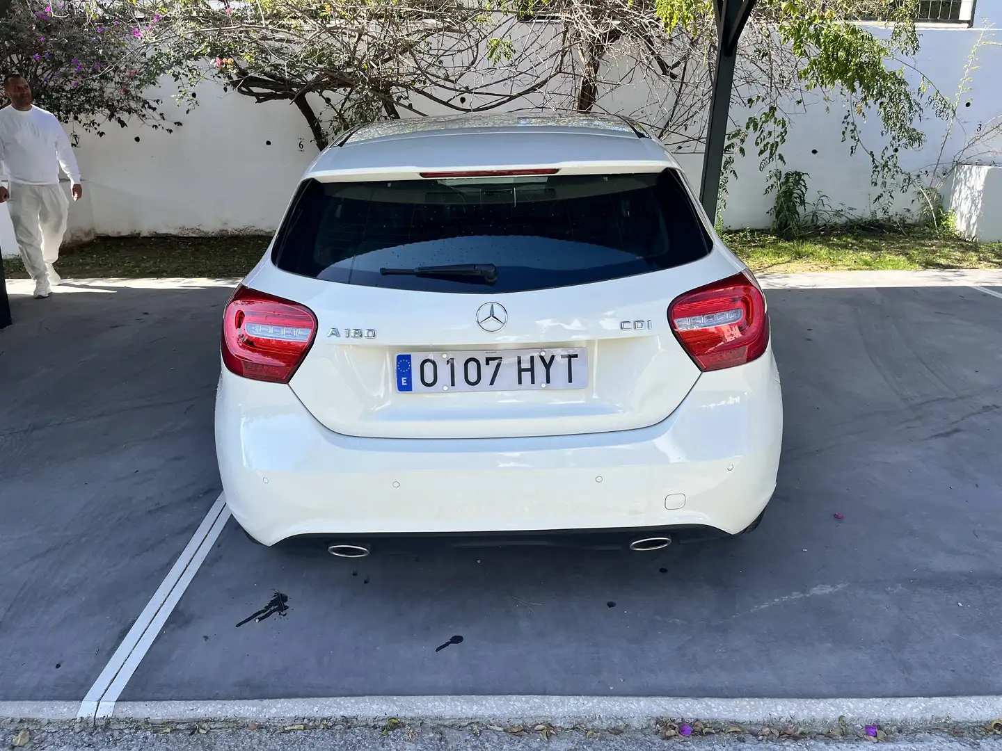 Mercedes-Benz A 180 180CDI BE AMG Line 7G-DCT - 2