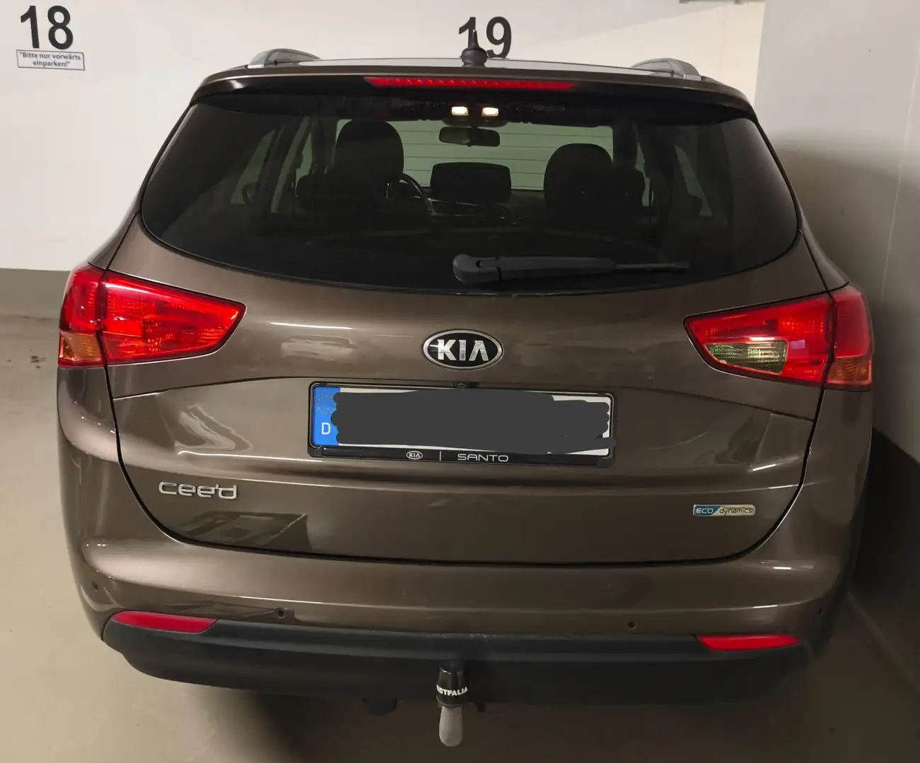 Kia Ceed SW / cee'd SW Ceed 1.4 CVVT SW Dream Team Edition Braun - 2