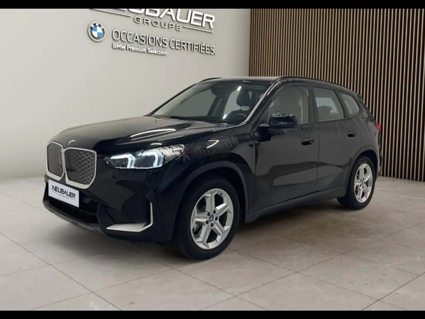 BMW X1 ixDrive30 313ch Business Design Negro - 1