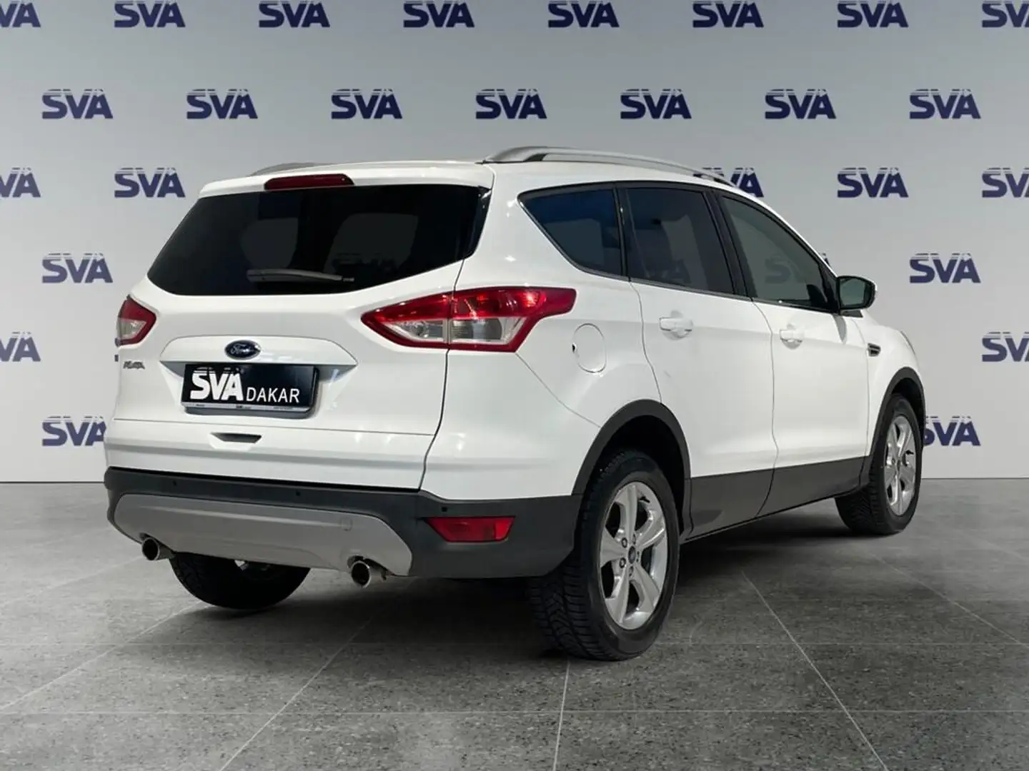 Ford Kuga 2.0d 120CV Titanium - GANCIO TRAINO Bianco - 2