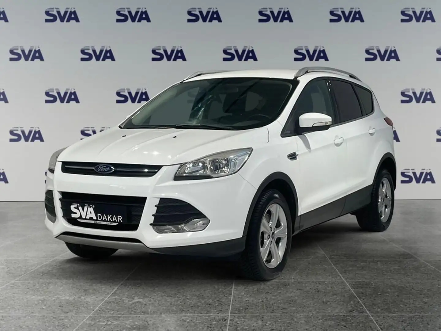 Ford Kuga 2.0d 120CV Titanium - GANCIO TRAINO Bianco - 1