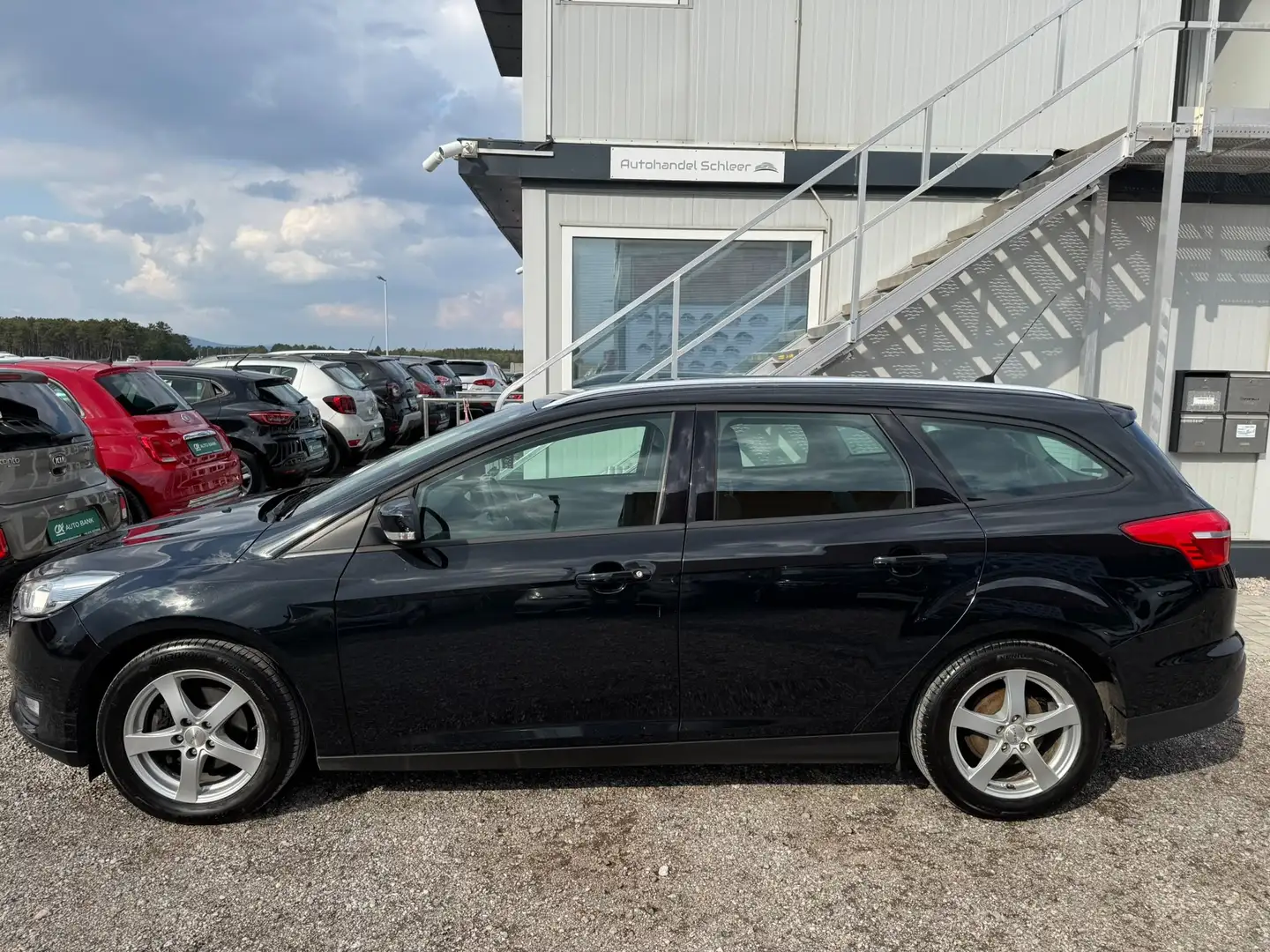 Ford Focus Traveller 1,6 TDCi Trend_Serviceheft_Tempomat Zwart - 2