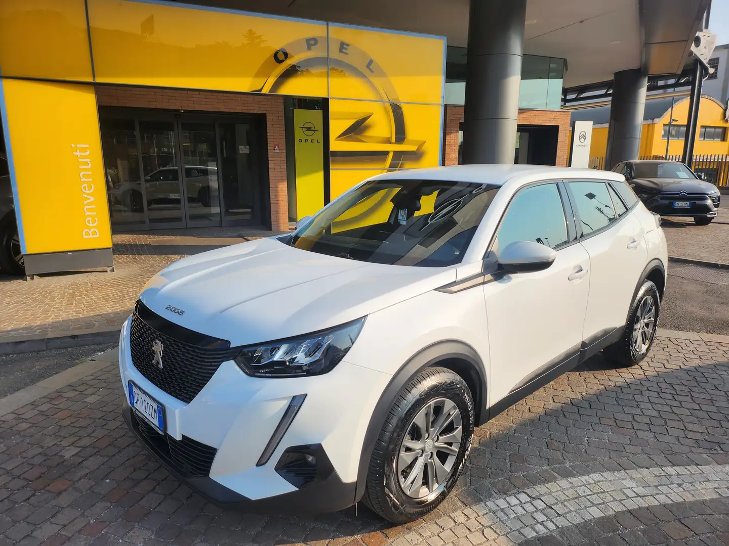 Peugeot 2008 2008 1.5 bluehdi Active Pack s Bianco - 1