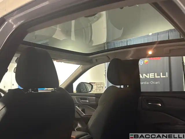 Nissan Qashqai view 18