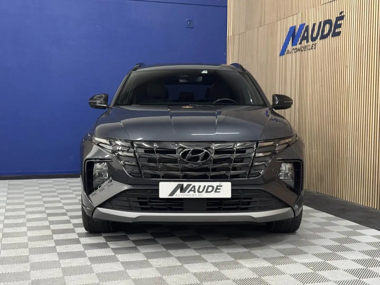Hyundai TUCSON 1.6 T-GDi Plug-in - 265 CH N Line Executive Schwarz - 2