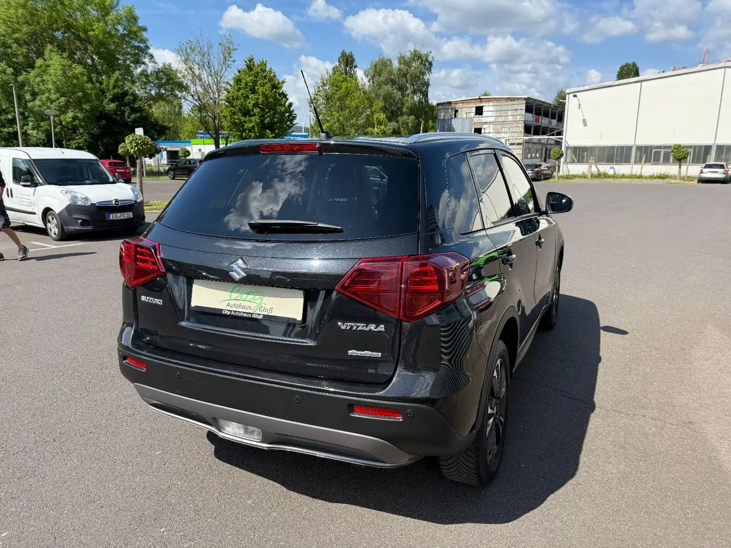 Suzuki Vitara 1.4 Comfort 4x4 Negro - 2