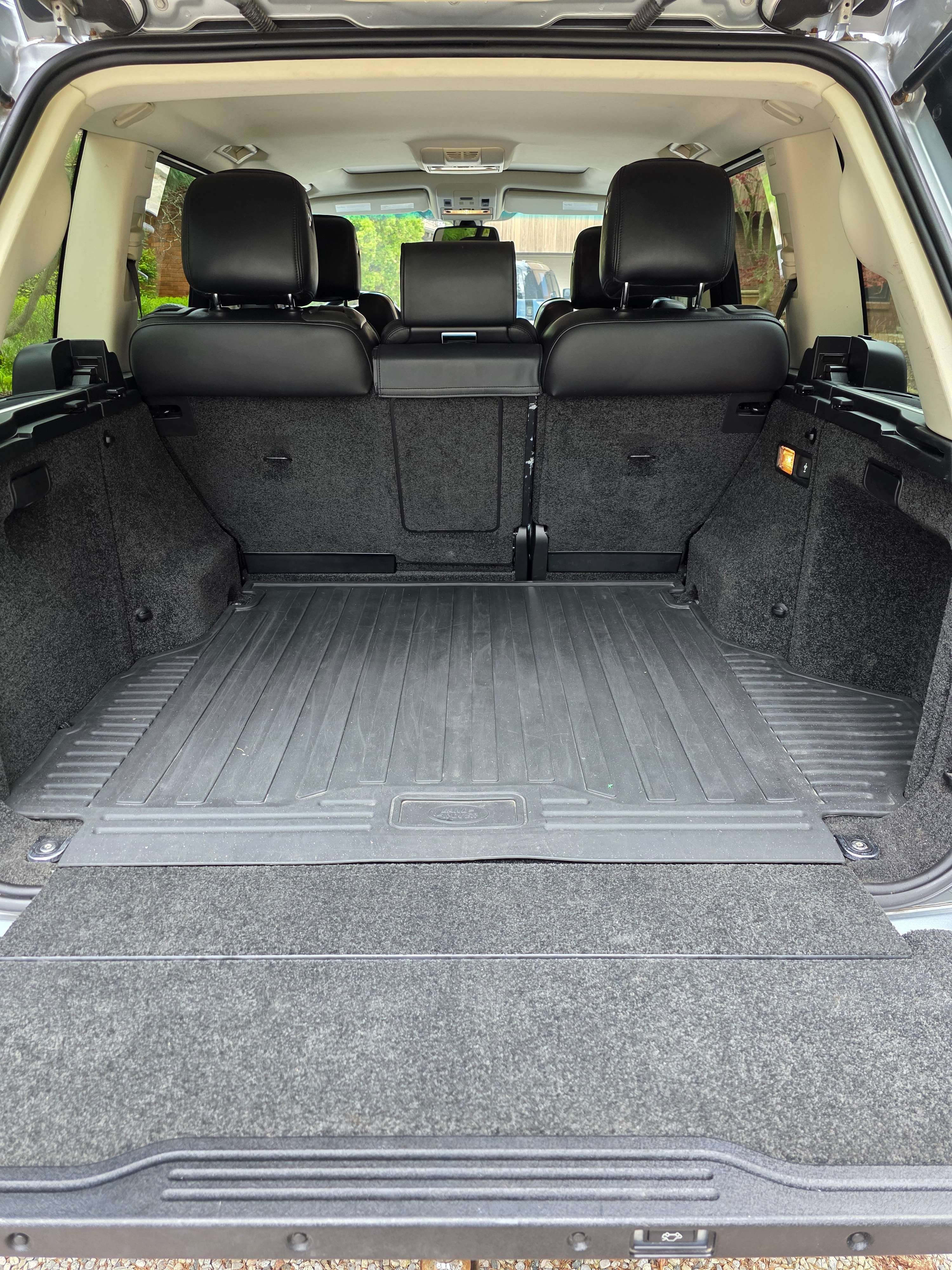 2011 Land Rover Range Rover HSE thumb 13