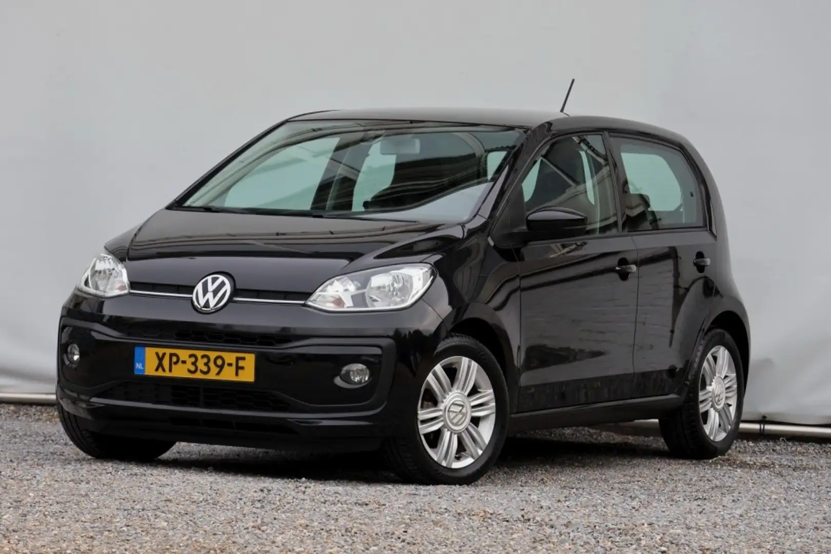 Volkswagen up! 1.0 BMT High Up! Automaat - 75 pk **Unieke KM / 1e Noir - 2