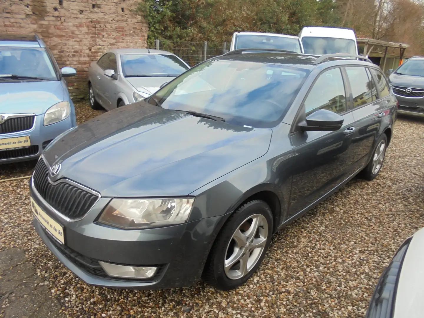 Skoda Octavia Ambition DPF,Klimatronik,Start/Stop,1-Hand!!! Grau - 2