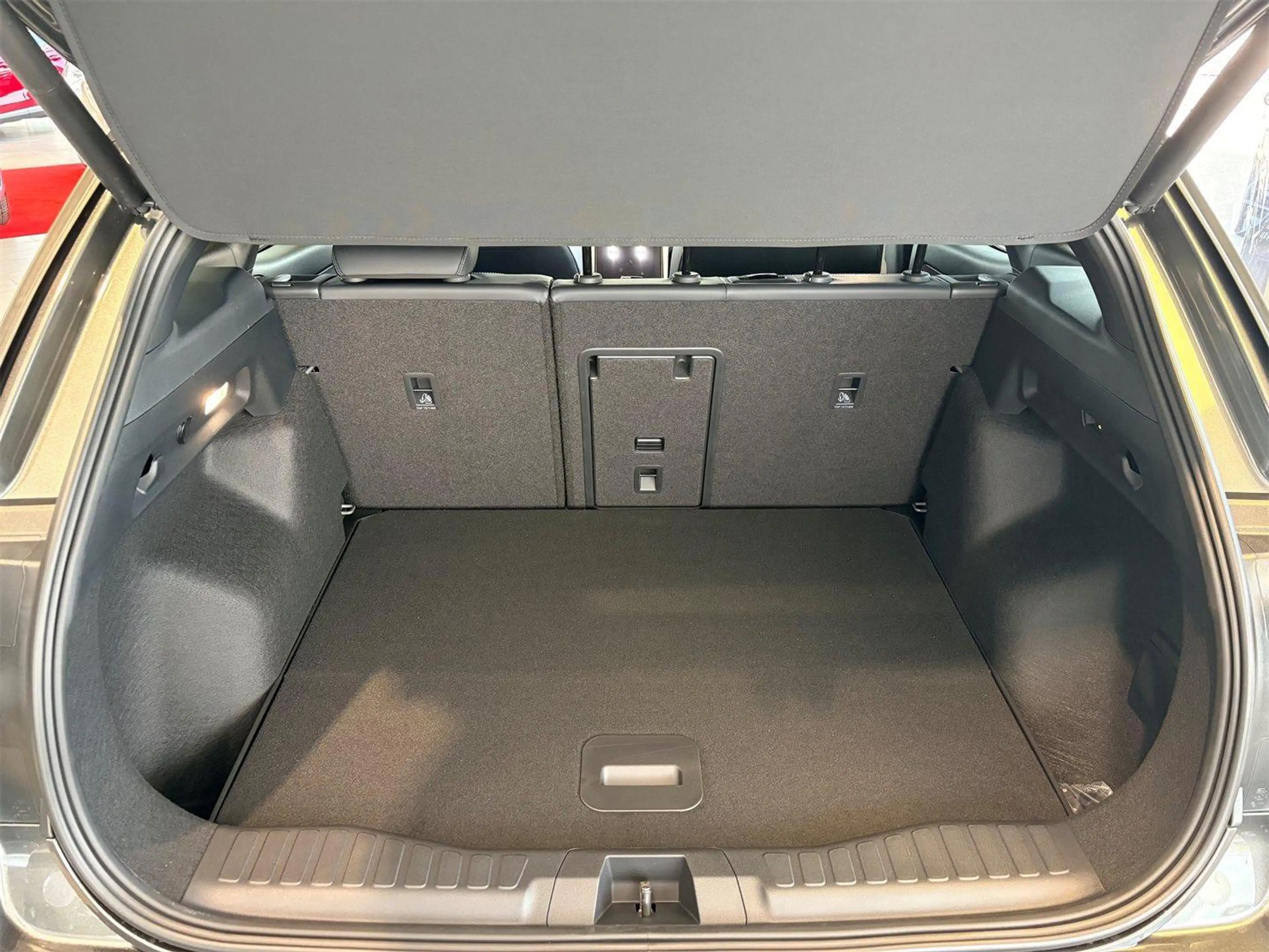 Ford Explorer Select 79kWh Heckantrieb / AHV — photo 8