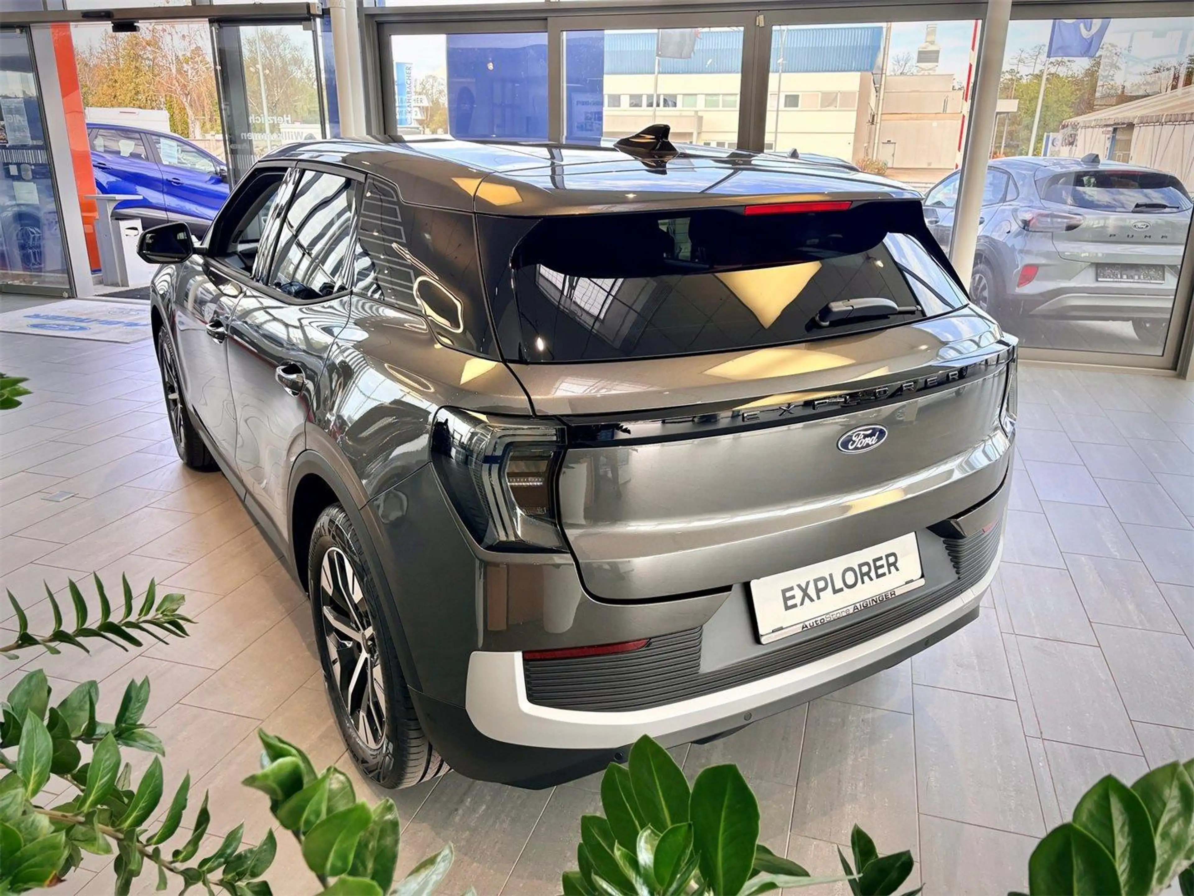 Ford Explorer Select 79kWh Heckantrieb / AHV — photo 4