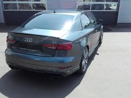 Annonce voiture d'occasion Audi RS3 - CARADIZE