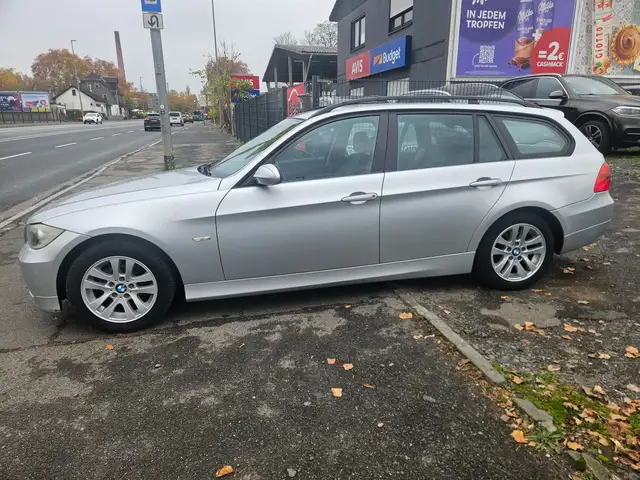BMW 320 320d-  SERVIC -NEU TÜV NEU BREMSEN NEU