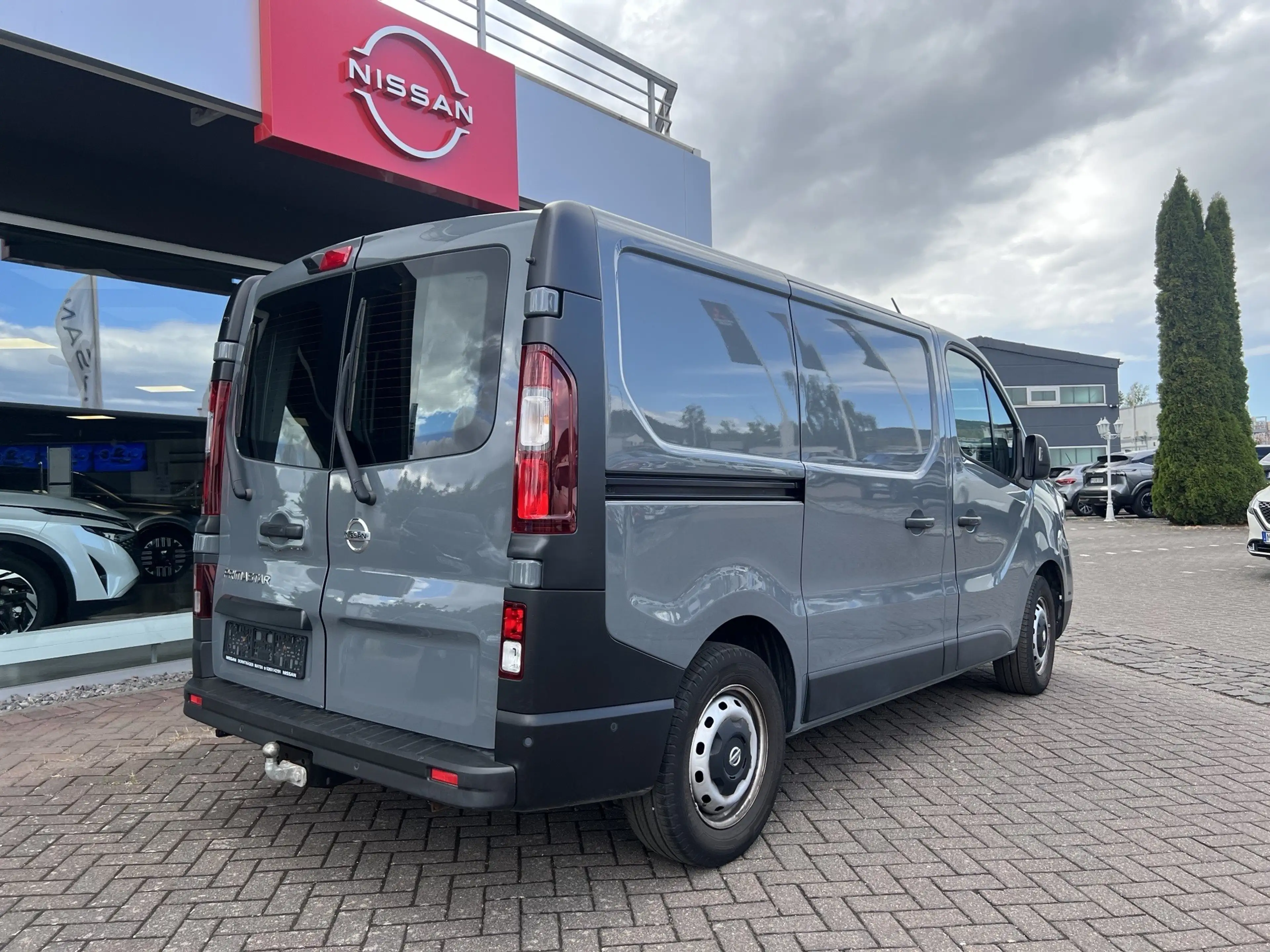 Nissan Primastar L1H1 2,8t N-Connecta Automatik Werksgarantie — photo 3