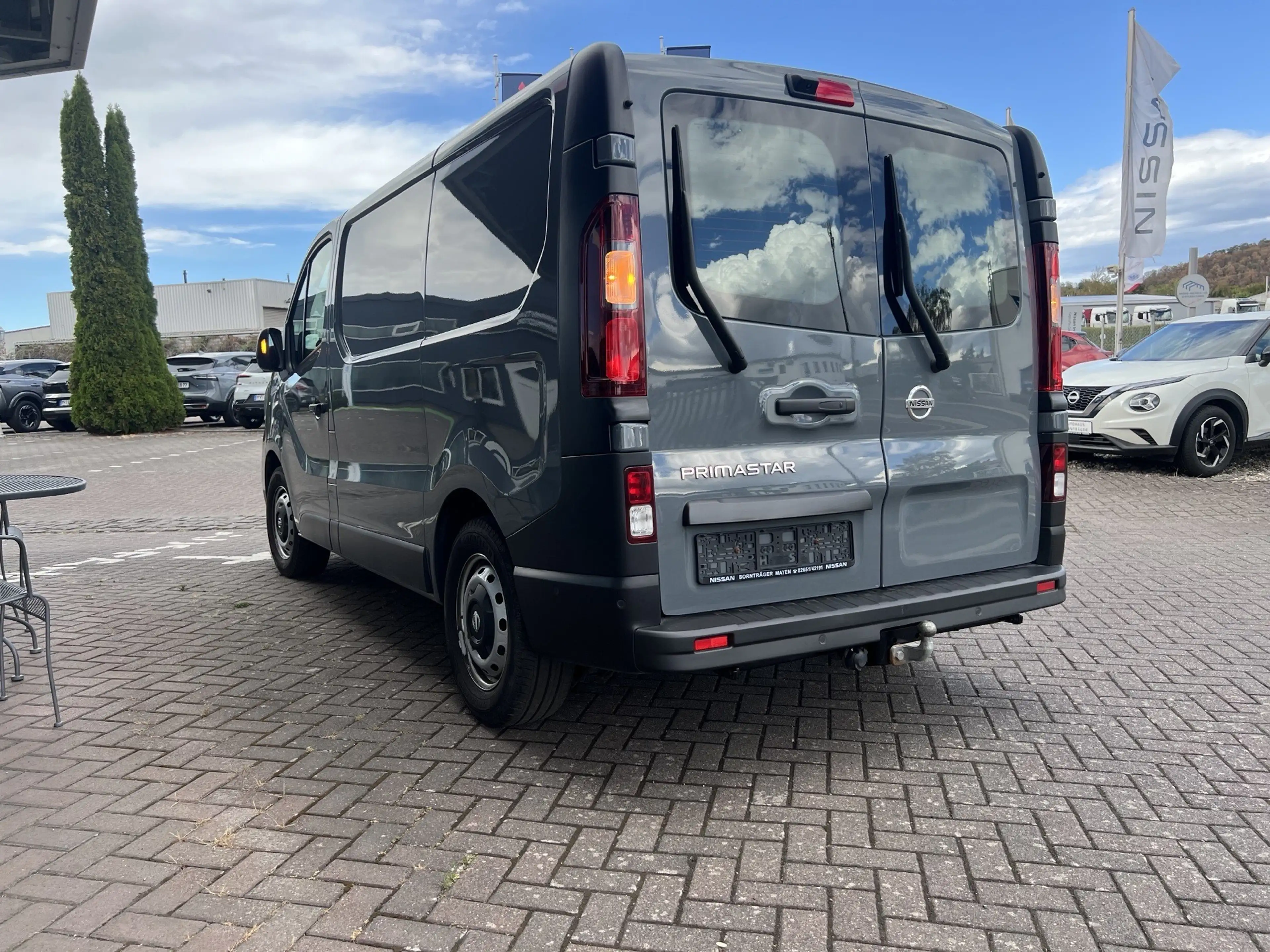 Nissan Primastar L1H1 2,8t N-Connecta Automatik Werksgarantie — photo 9
