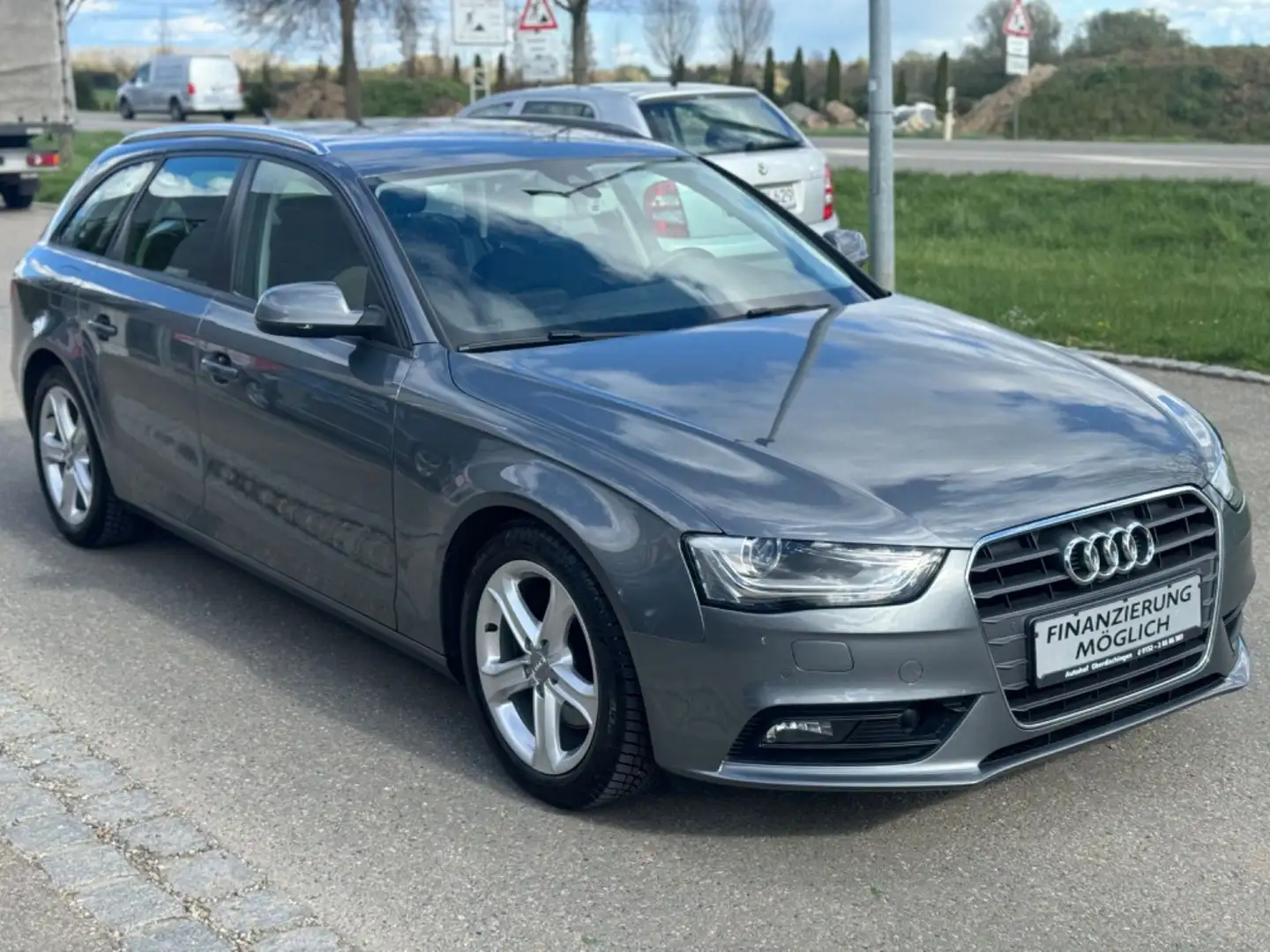 Audi A4 Avant Ambition/Finanzierung Möglich/Garantie Grau - 2
