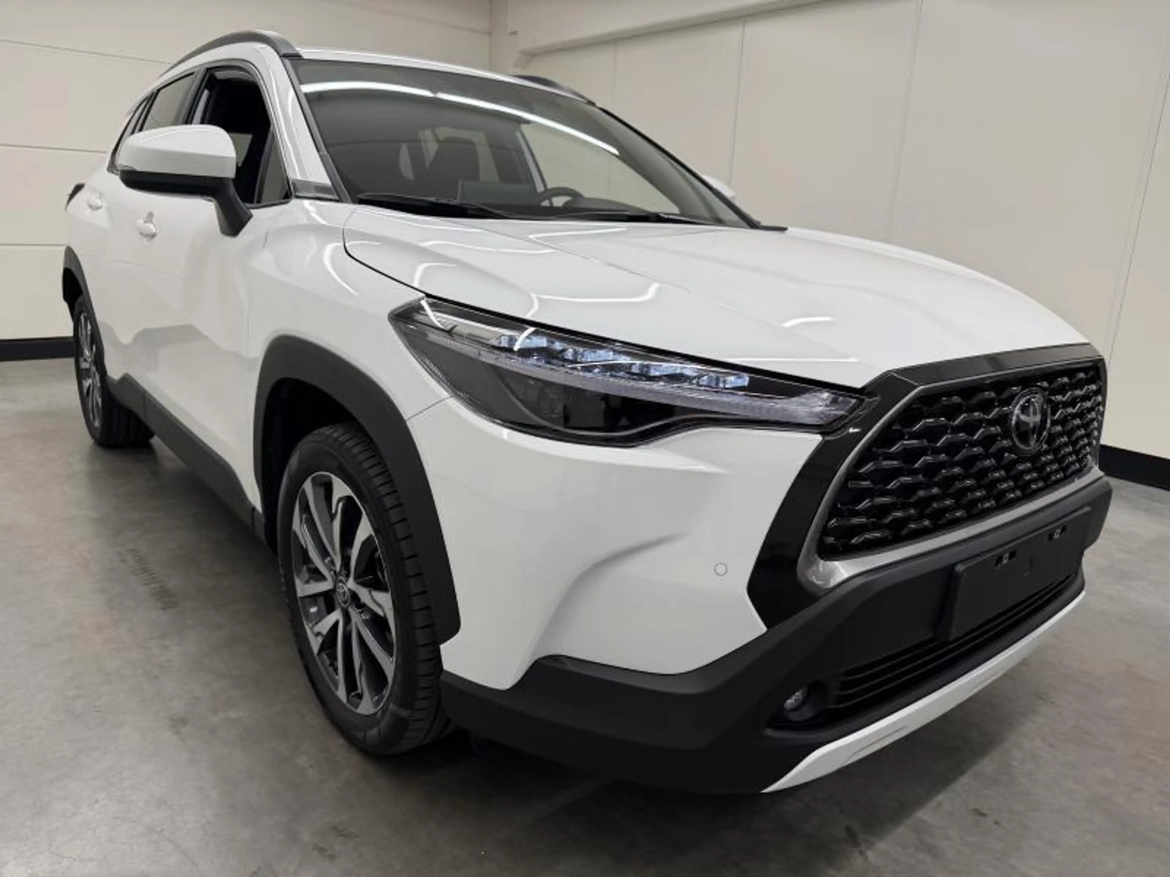 Toyota Corolla Cross Style — photo 4