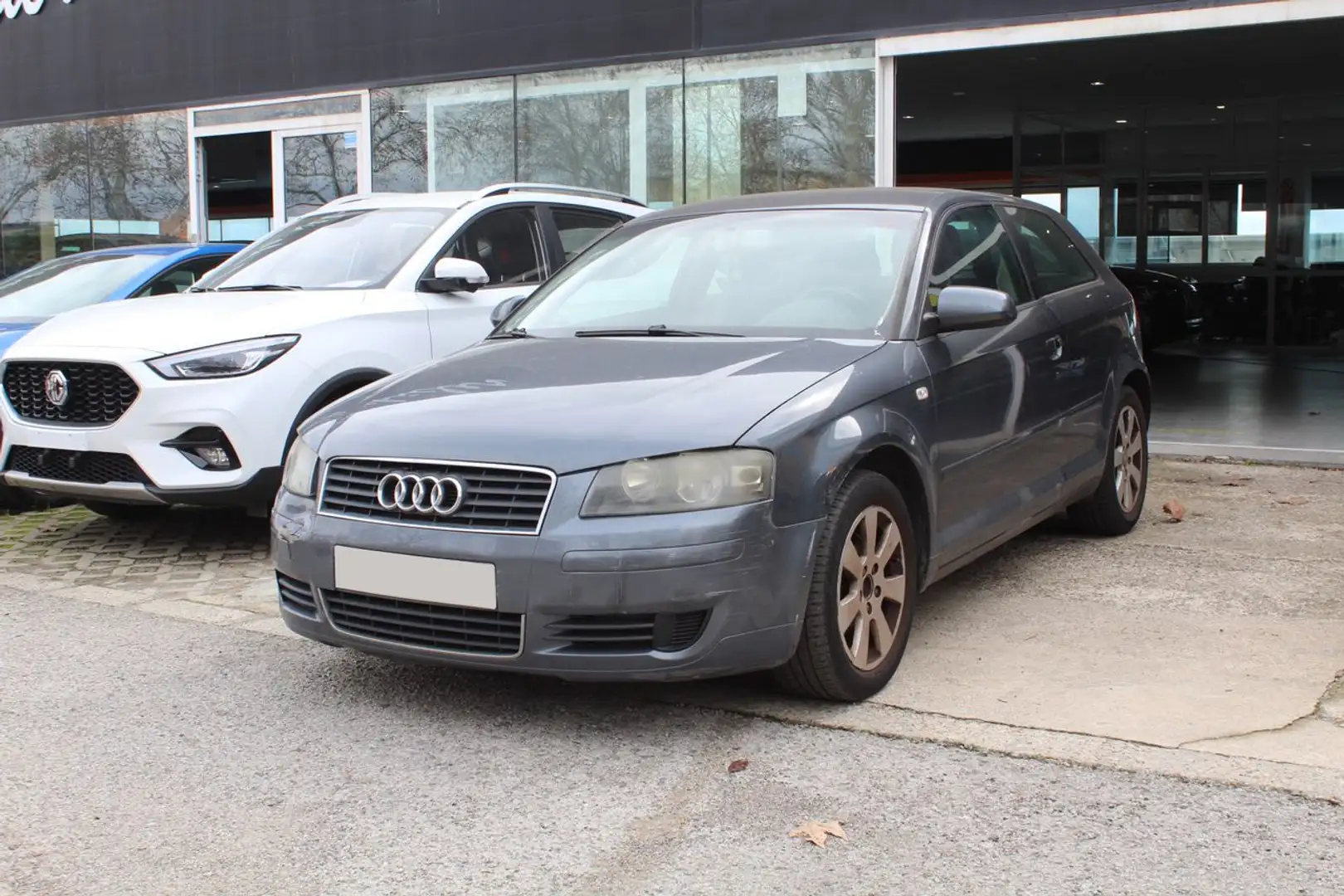 Audi A3 2.0TDI Ambition Gris - 2