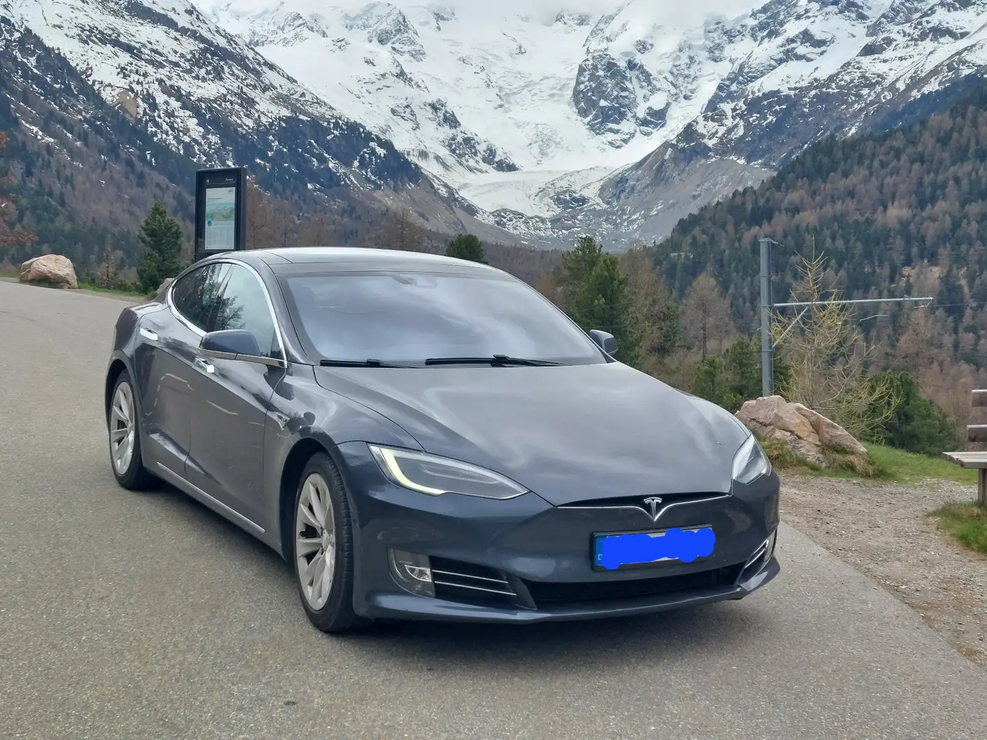 Tesla Model S Tesla model s 75 free supercharger kostenlos sc01 Schwarz - 1