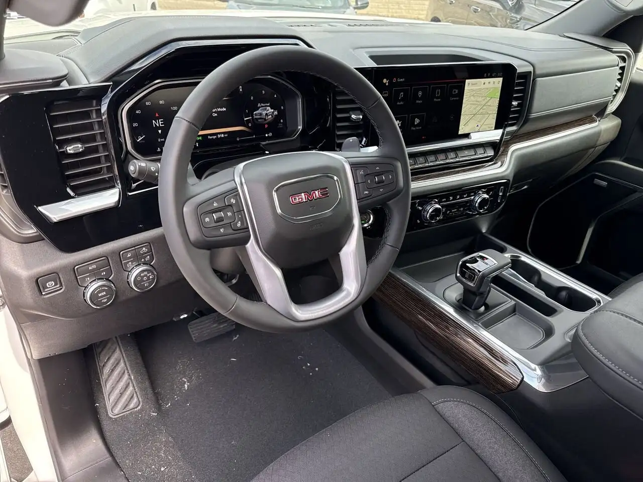 GMC Sierra 1500 снимка GMC Sierra 1500