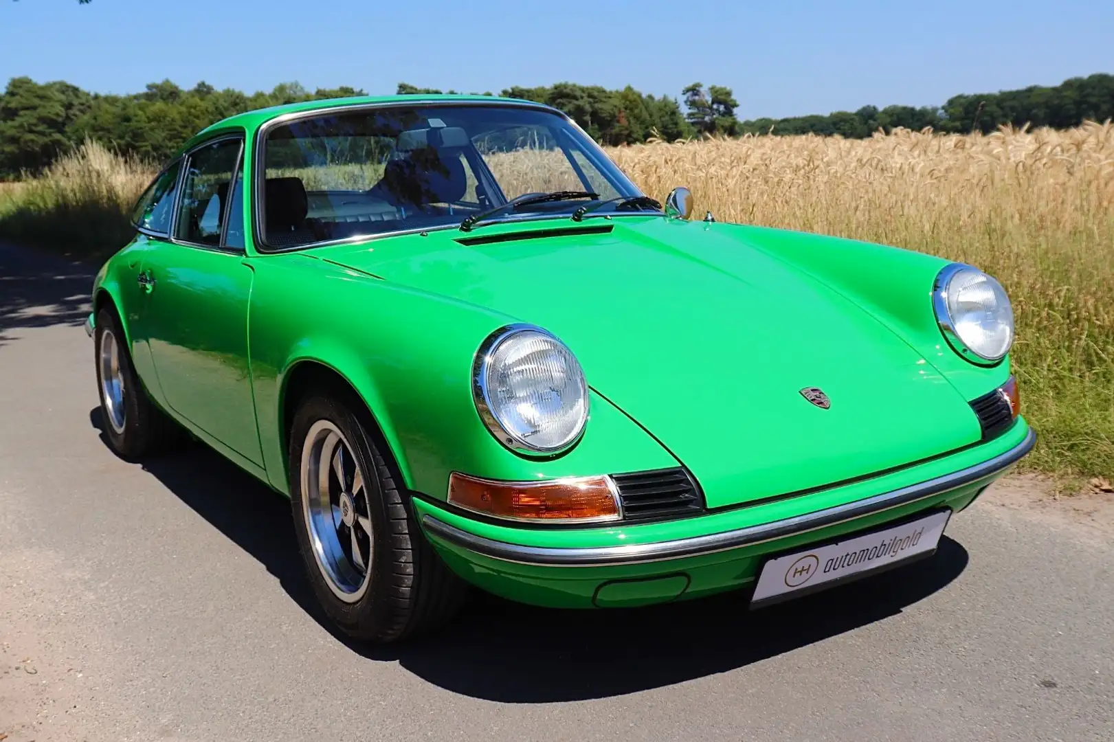 Porsche 911 T, 2,4, Ölklappe, Vipergrün, Vollrestauriert Groen - 1