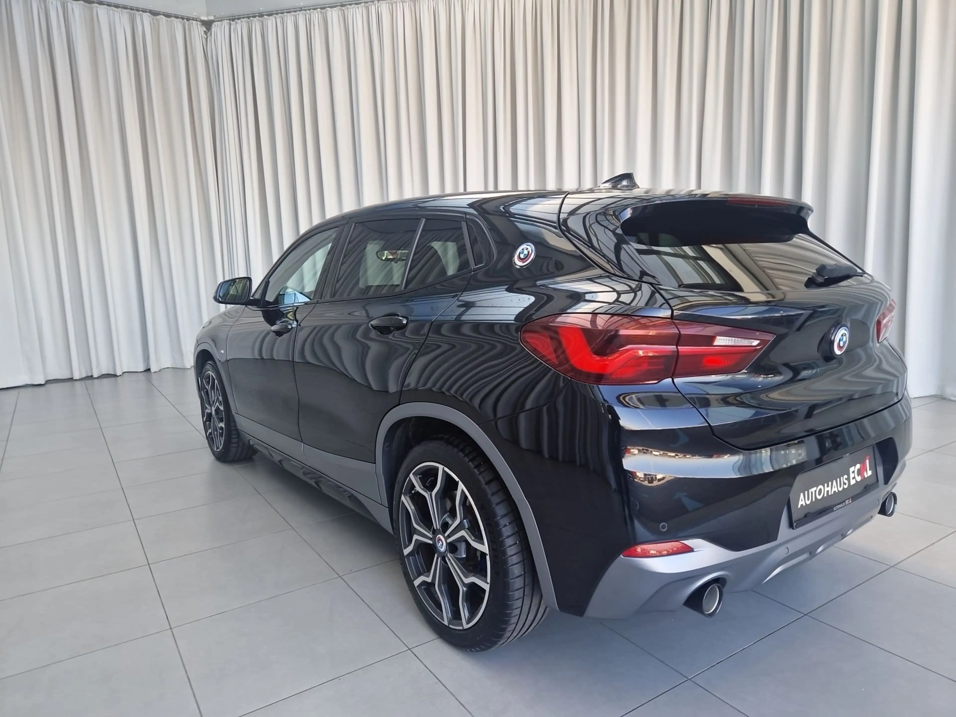 BMW X2 xDrive 18d KlimaA LM SoundSys — photo 6