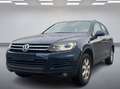 Volkswagen Touareg V6 TDI*2. Hand*Scheckheft*AHK Blau - thumbnail 1
