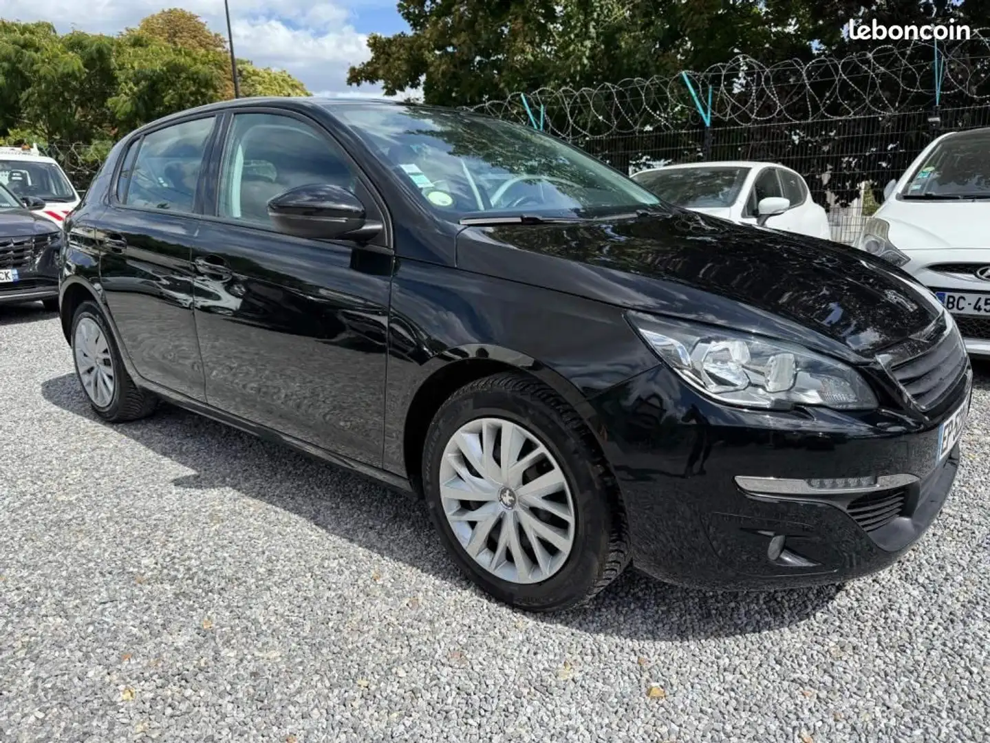 Peugeot 308 1.6 BLUEHDI 100 S&S BVM5 PREMIUM PACK 1 ERE MAIN Schwarz - 2