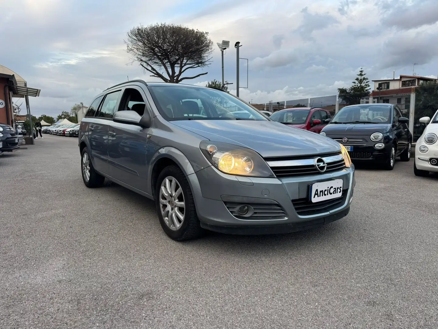 Opel Astra Astra 1.4 16V Twinport Station Wagon Club Grigio - 2