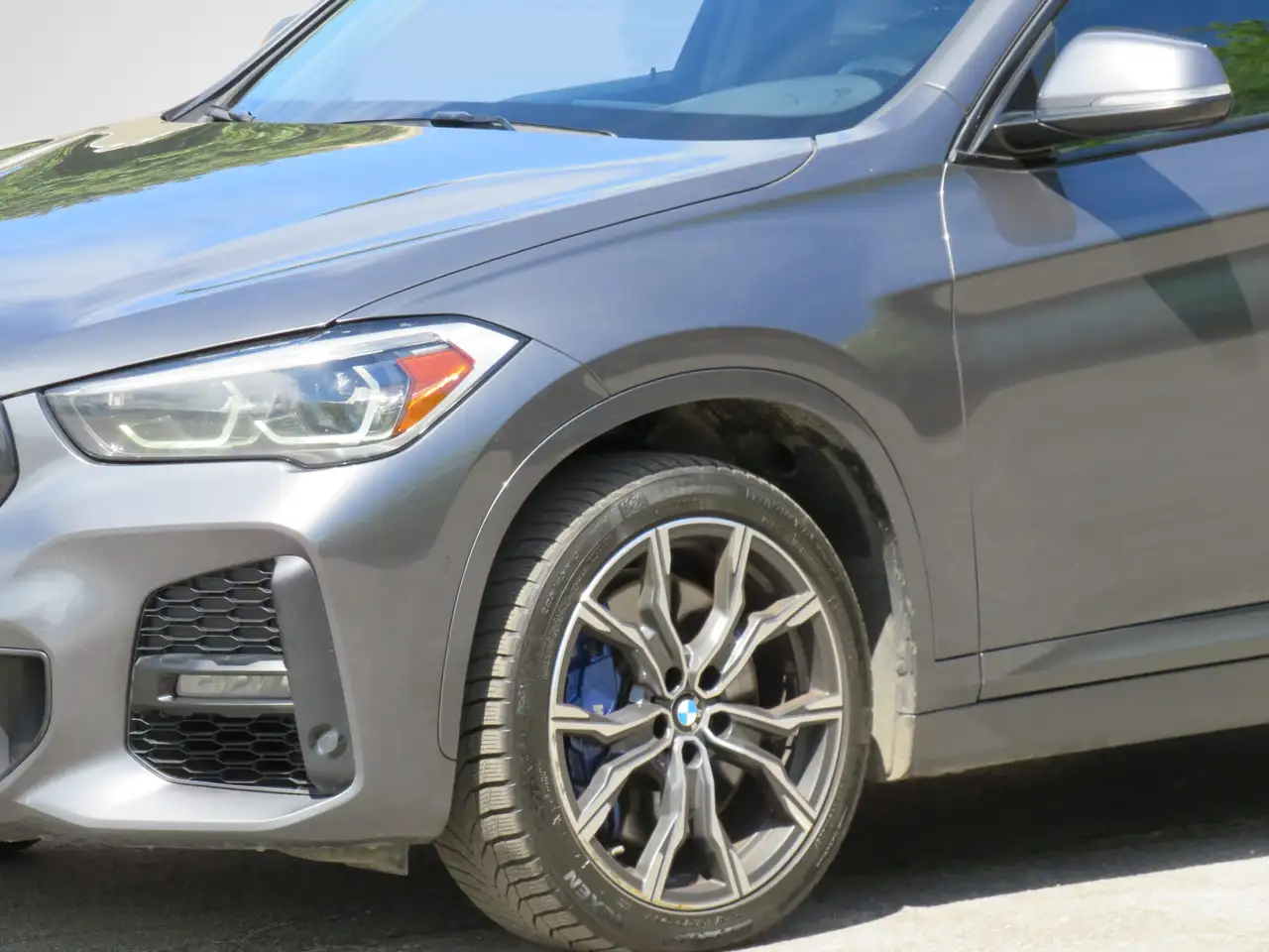 BMW X1 снимка BMW X1