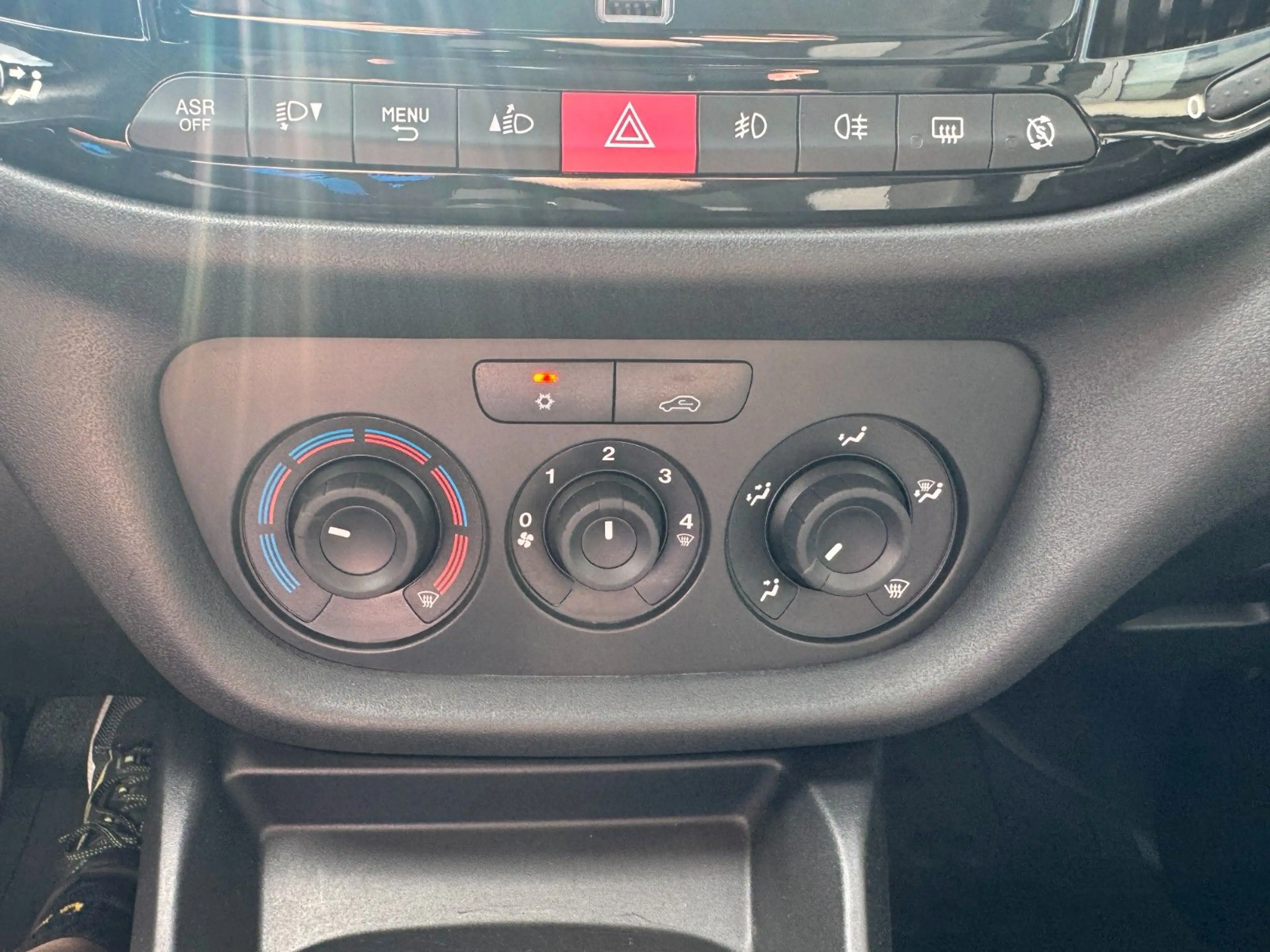 Fiat Doblo SX Kasten *Tempomat*Rückfahrkamera*DAB* — photo 23