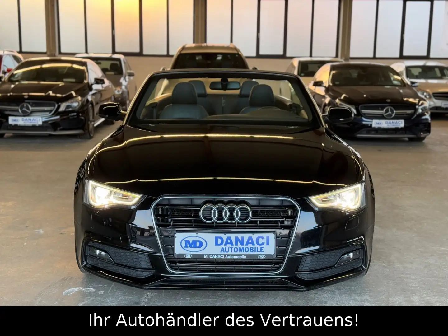 Audi A5 Cabriolet 3.0 TDI S-Line*1.Hand*NAVI*Xenon* Schwarz - 2