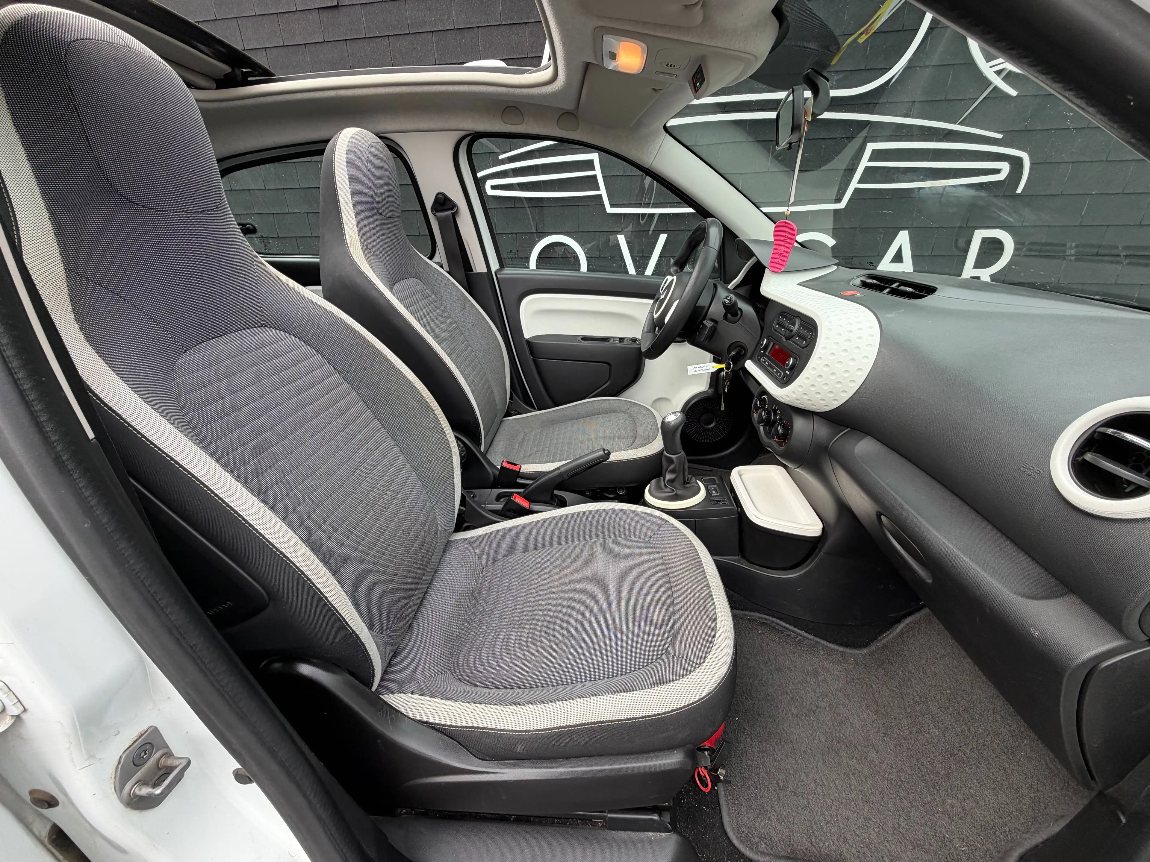 Renault Twingo 1.0i+CABRIOLET+EURO 6B — photo 7
