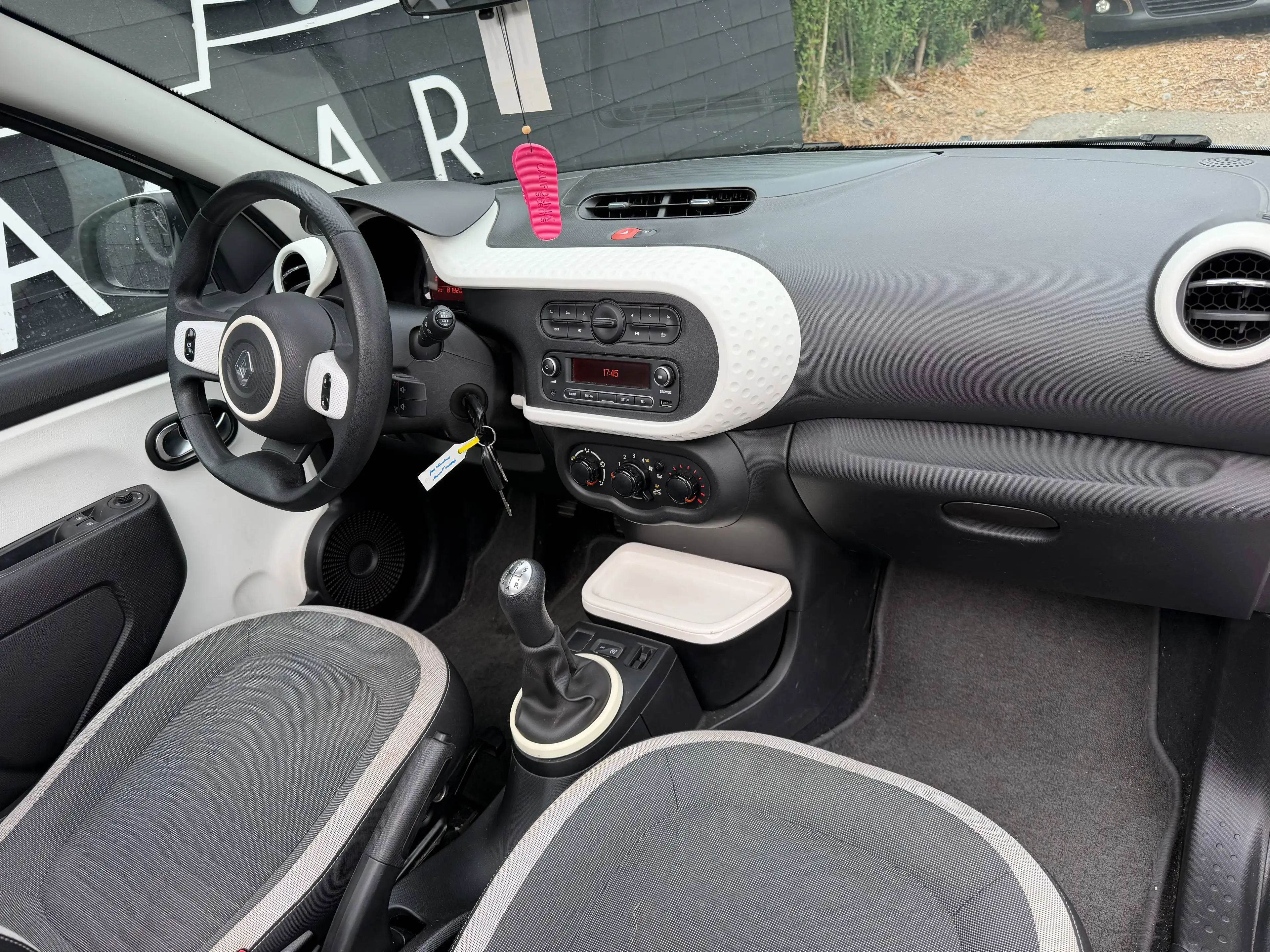 Renault Twingo 1.0i+CABRIOLET+EURO 6B — photo 9
