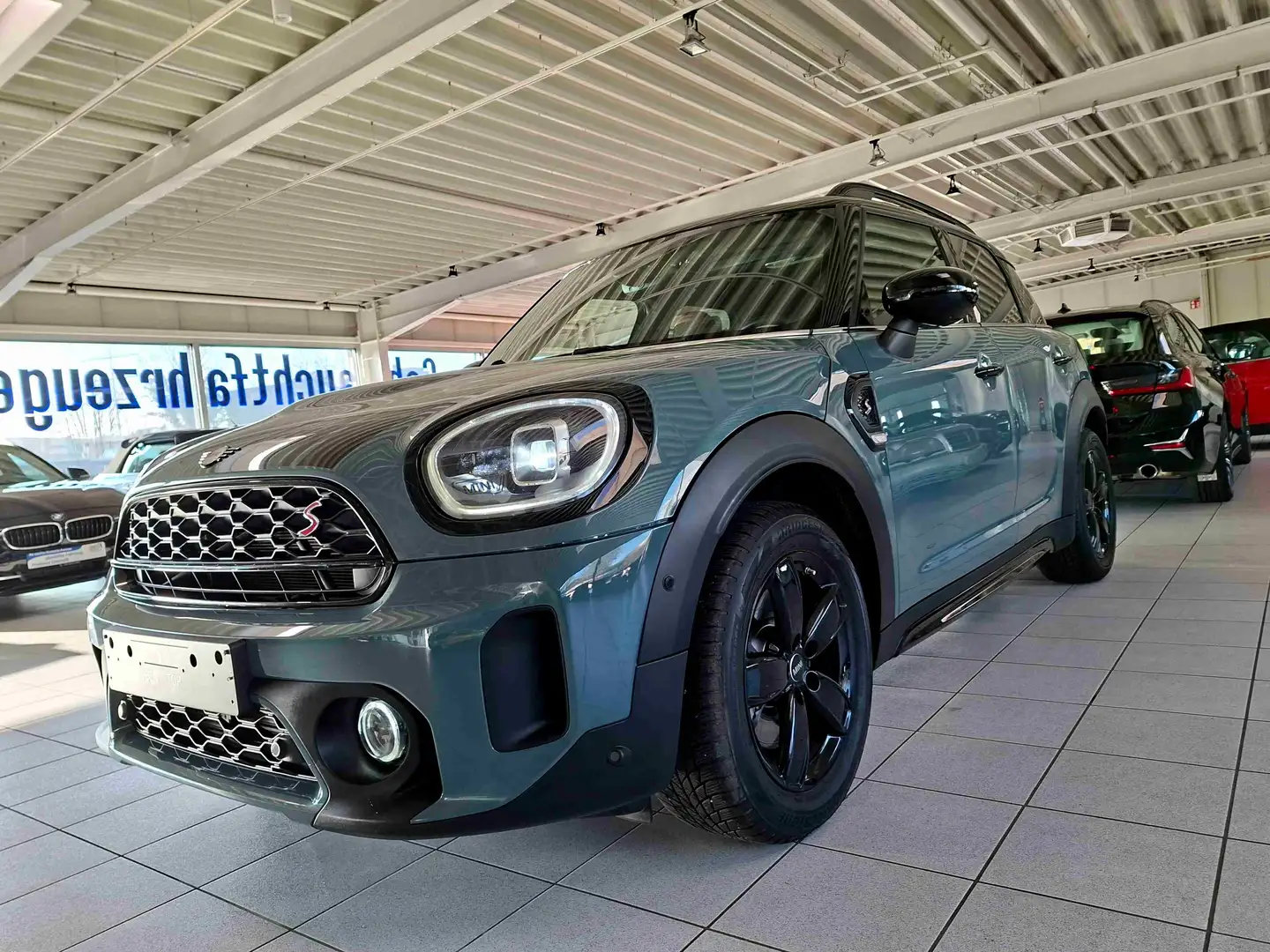 MINI Countryman S All4 Cooper S Countryman All4 SportAut Nav Dach HuD Tri Grün - 1