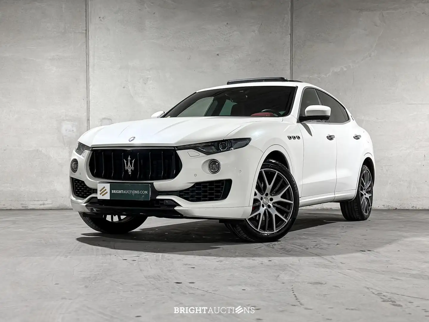 Maserati Levante 3.0 V6 D AWD Weiß - 1