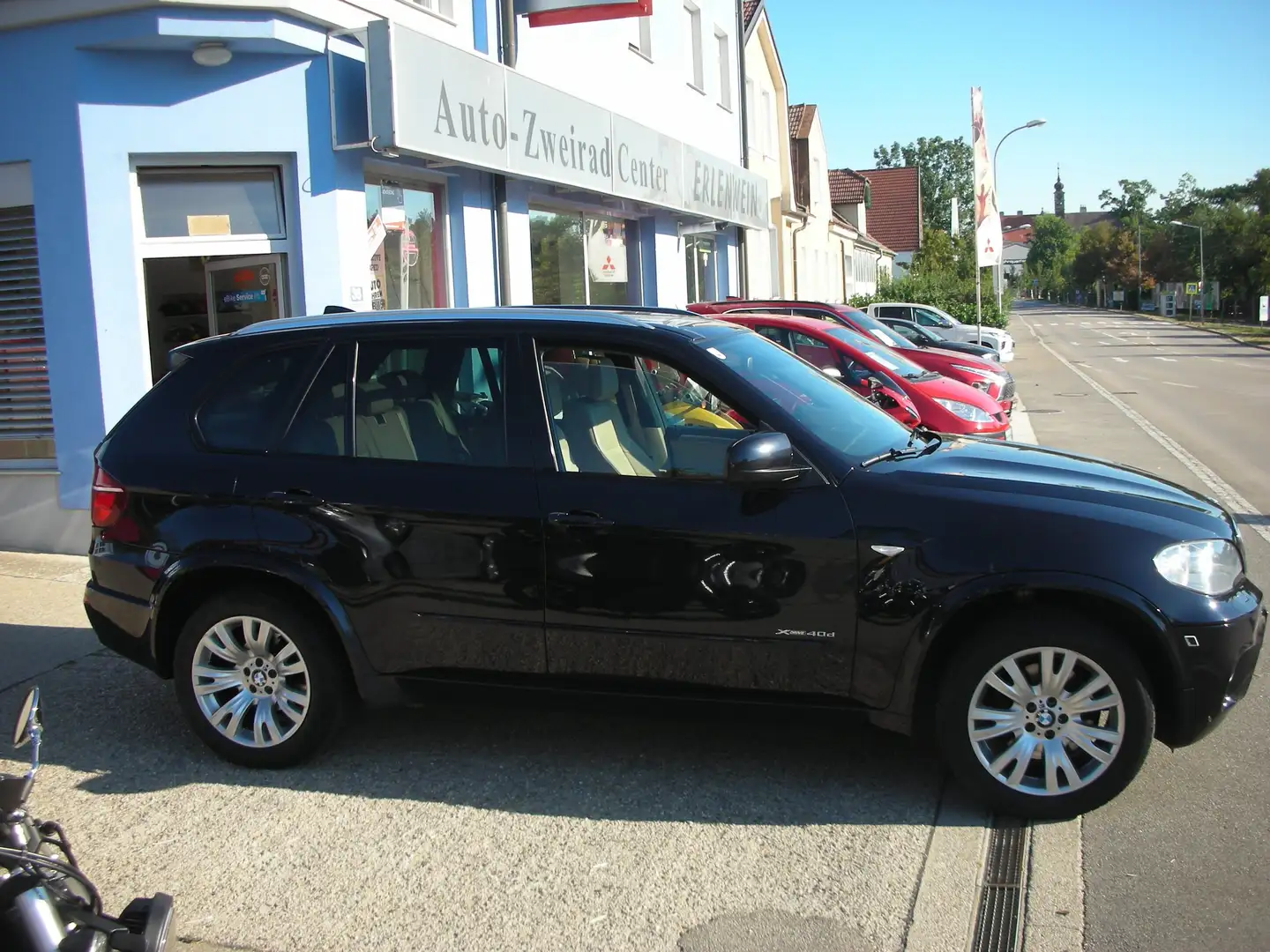 BMW X5 xDrive40d  M-Sportpaket 8-Gang Aut. Vollausst.!! Blau - 2