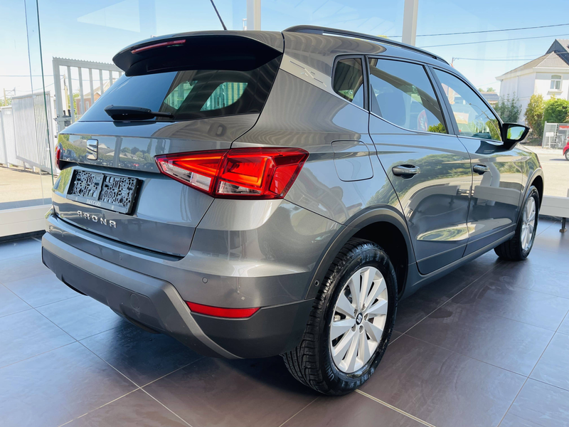 SEAT Arona 1.0 TSI *** GARANTIE + GPS + CLIM AUTO *** — photo 5