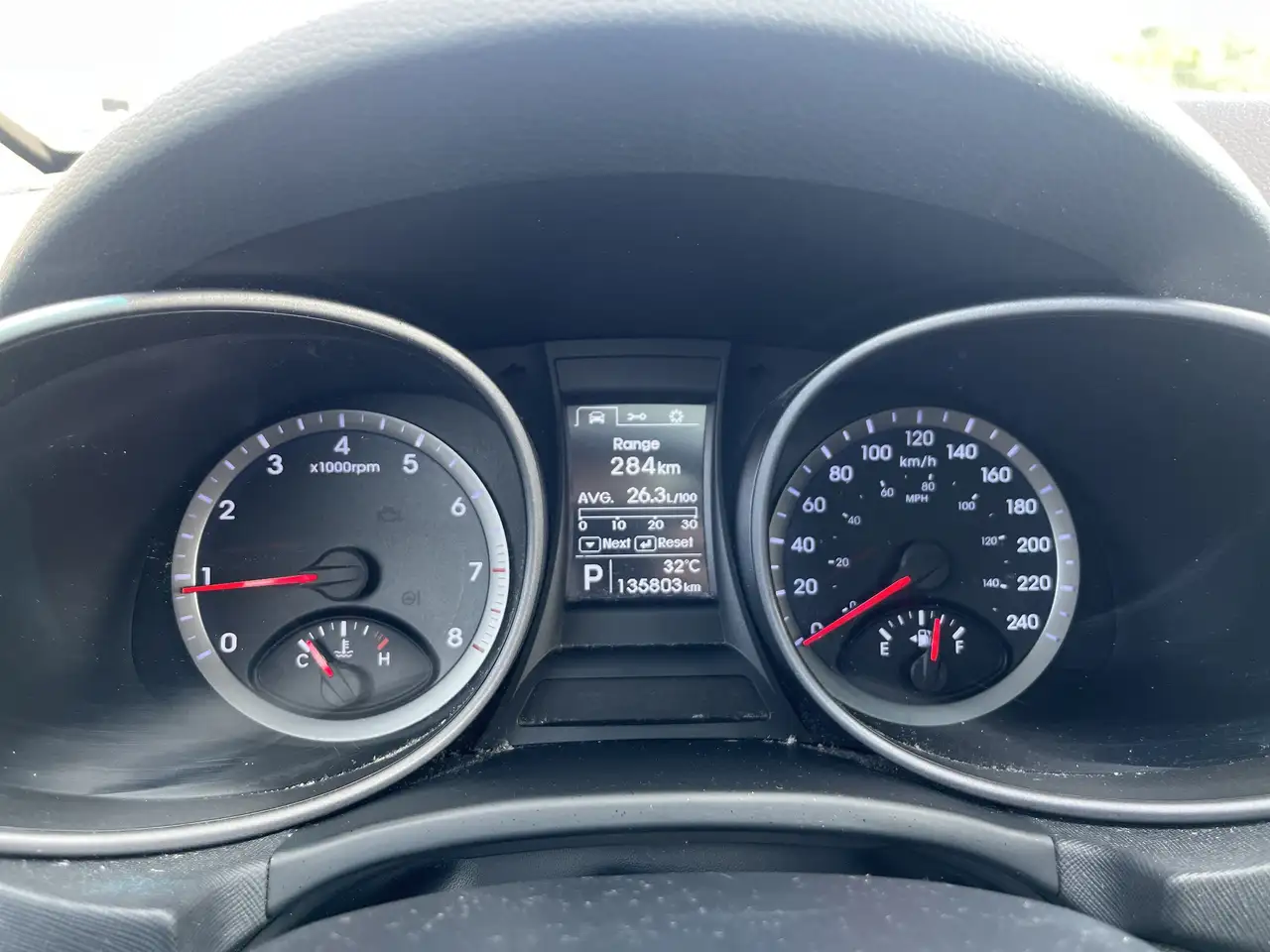 Hyundai SANTA FE снимка Hyundai SANTA FE