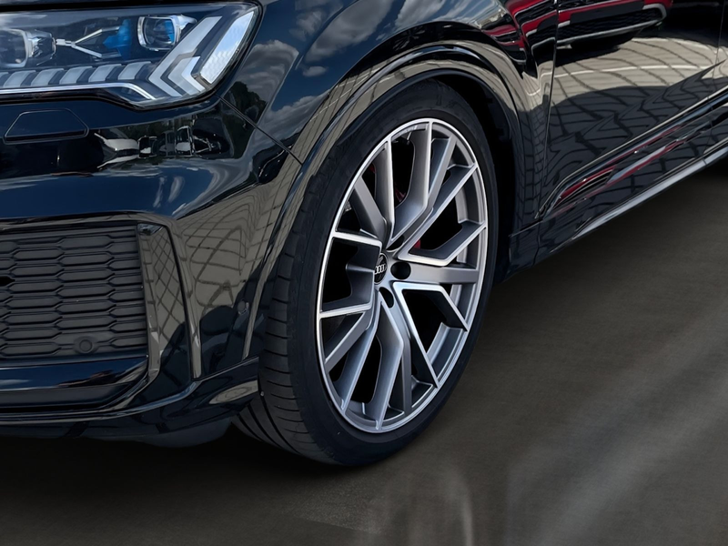 Audi Q7 50 TDI competition PANO Busi+StadtPaket AHK — photo 4