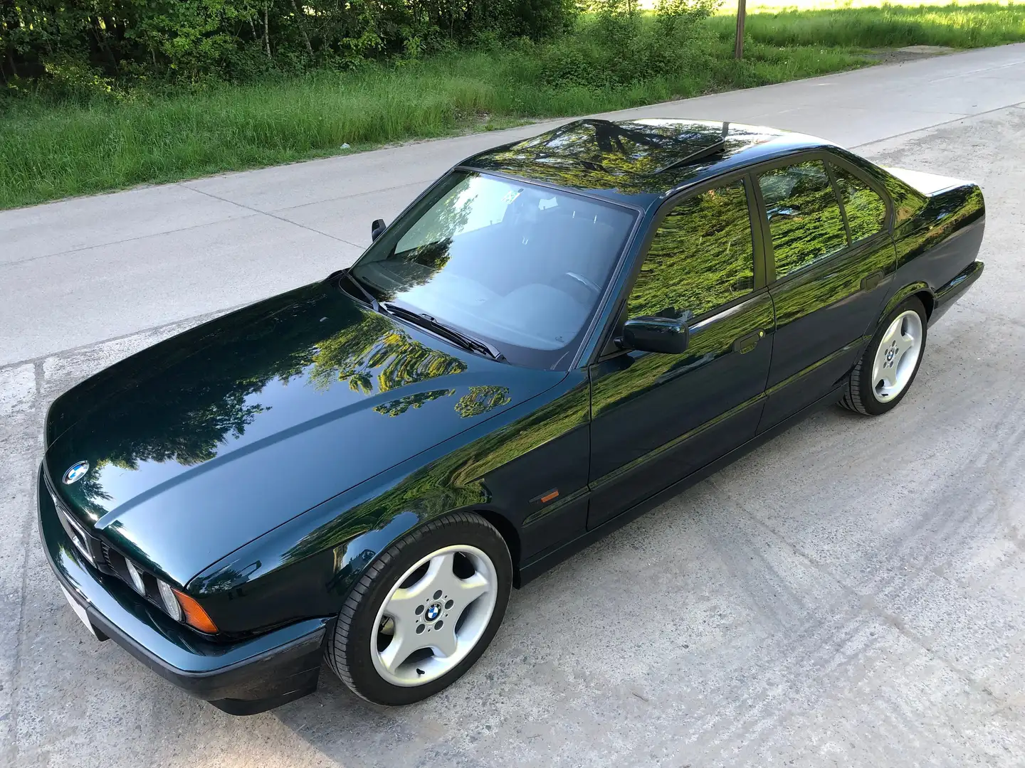 BMW 520 5er E34 520i 24V Handschalter 3. Hd. SSD Klima Grün - 1