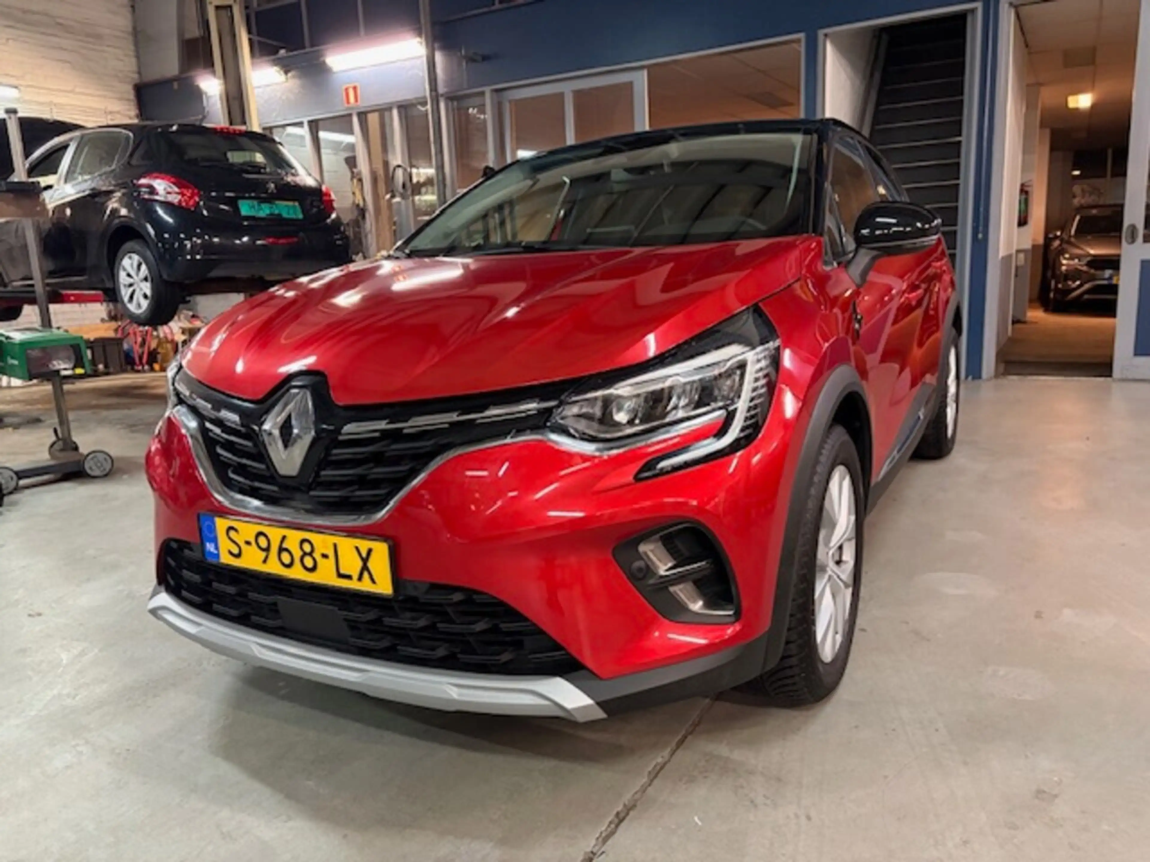 Renault Captur 1.0 TCe 90 Intens | Two Tone lak | Apple carplay / — photo 2