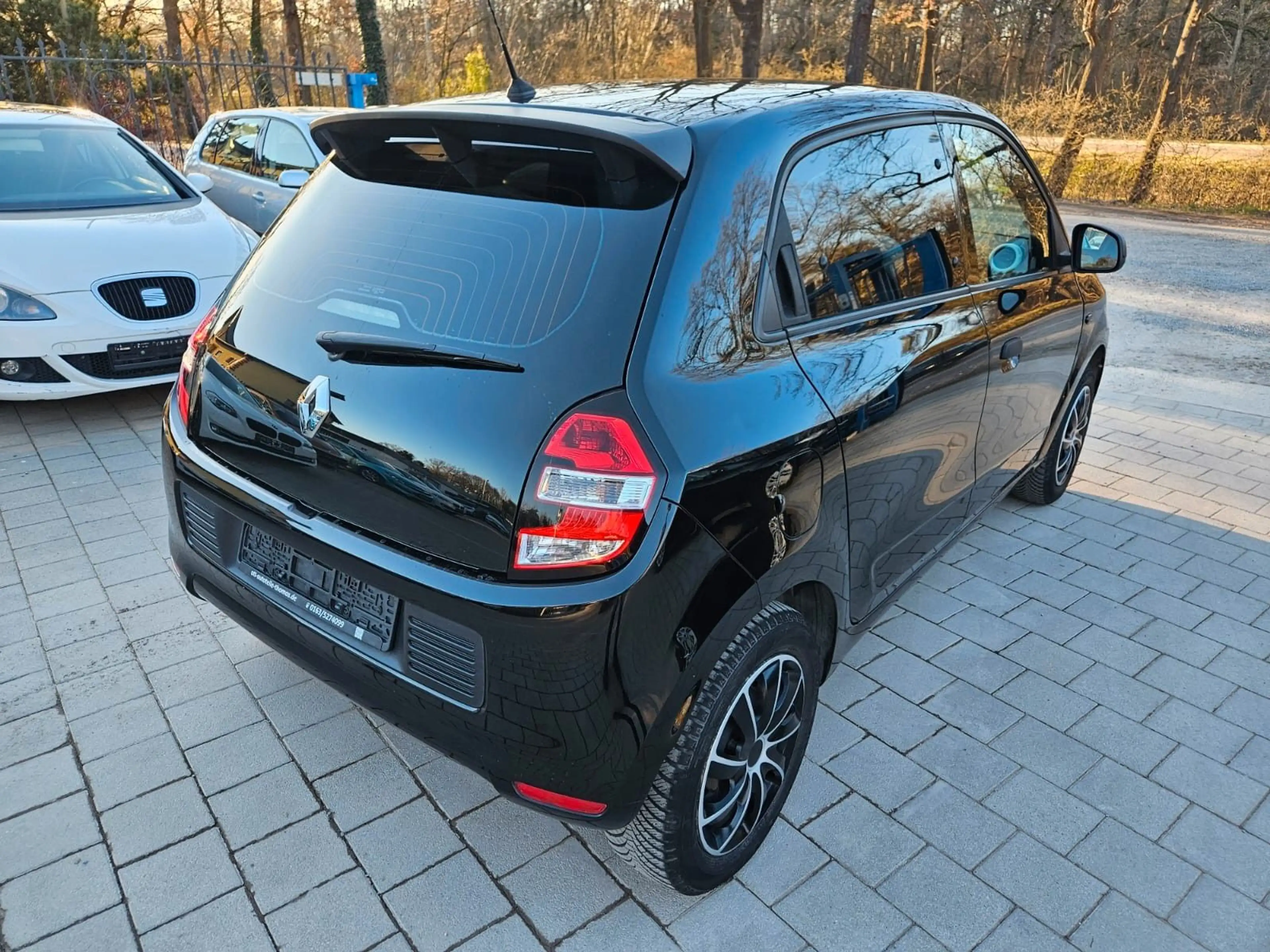 Renault Twingo Life — photo 4