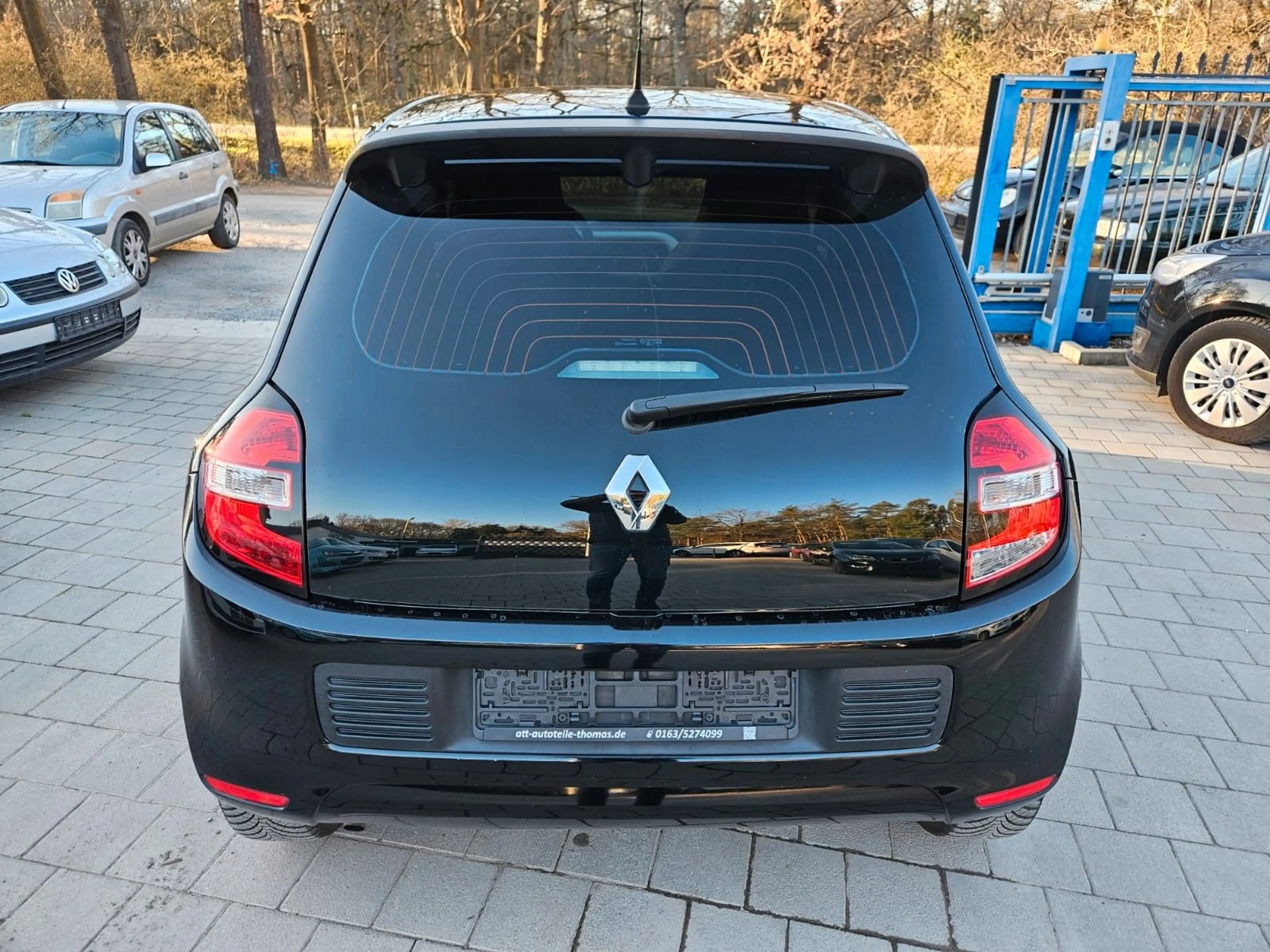 Renault Twingo Life — photo 7