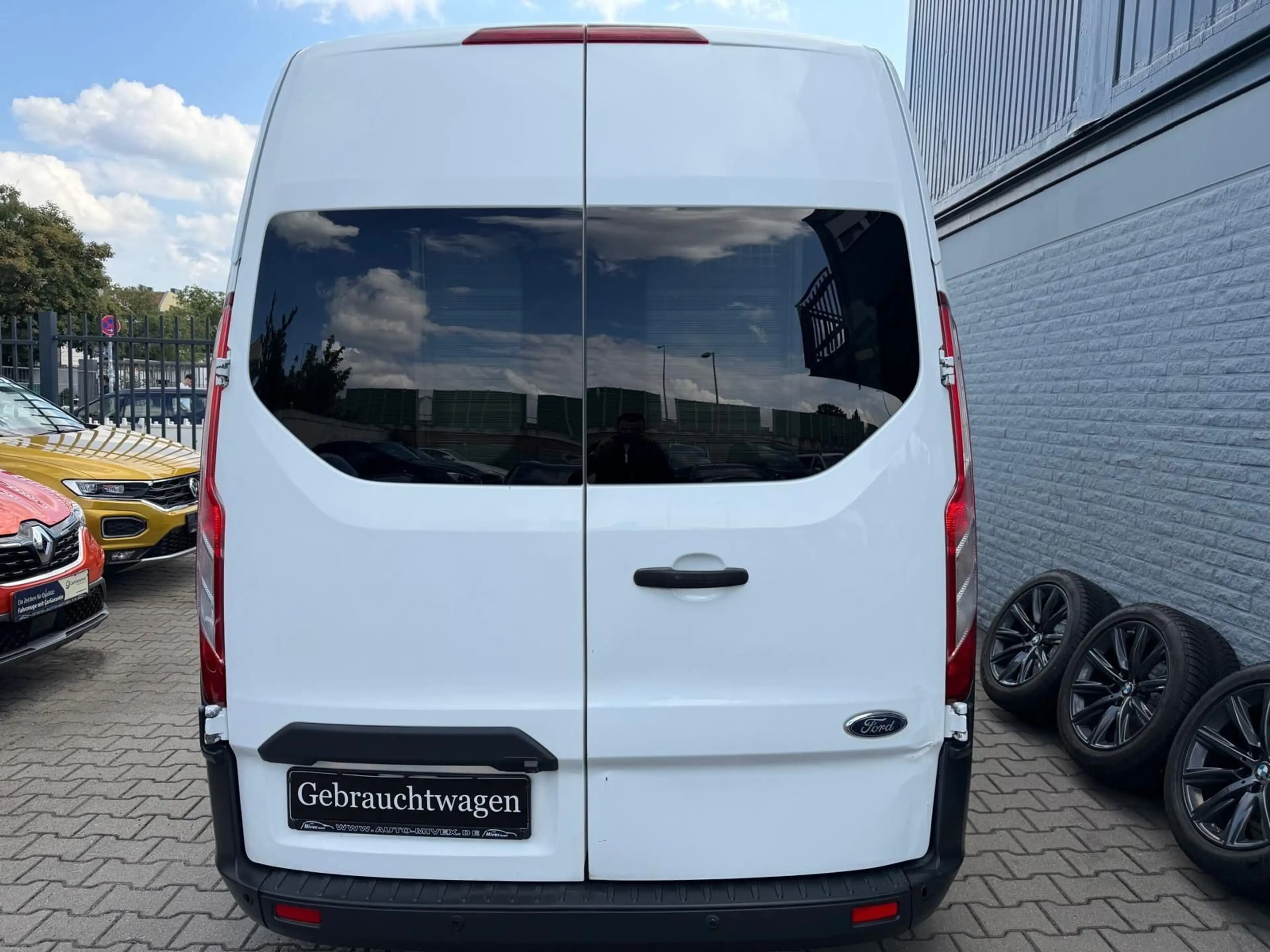 Ford Transit /Tourneo Custom Kombi 310 L2 Trend 8 Sitz — photo 6