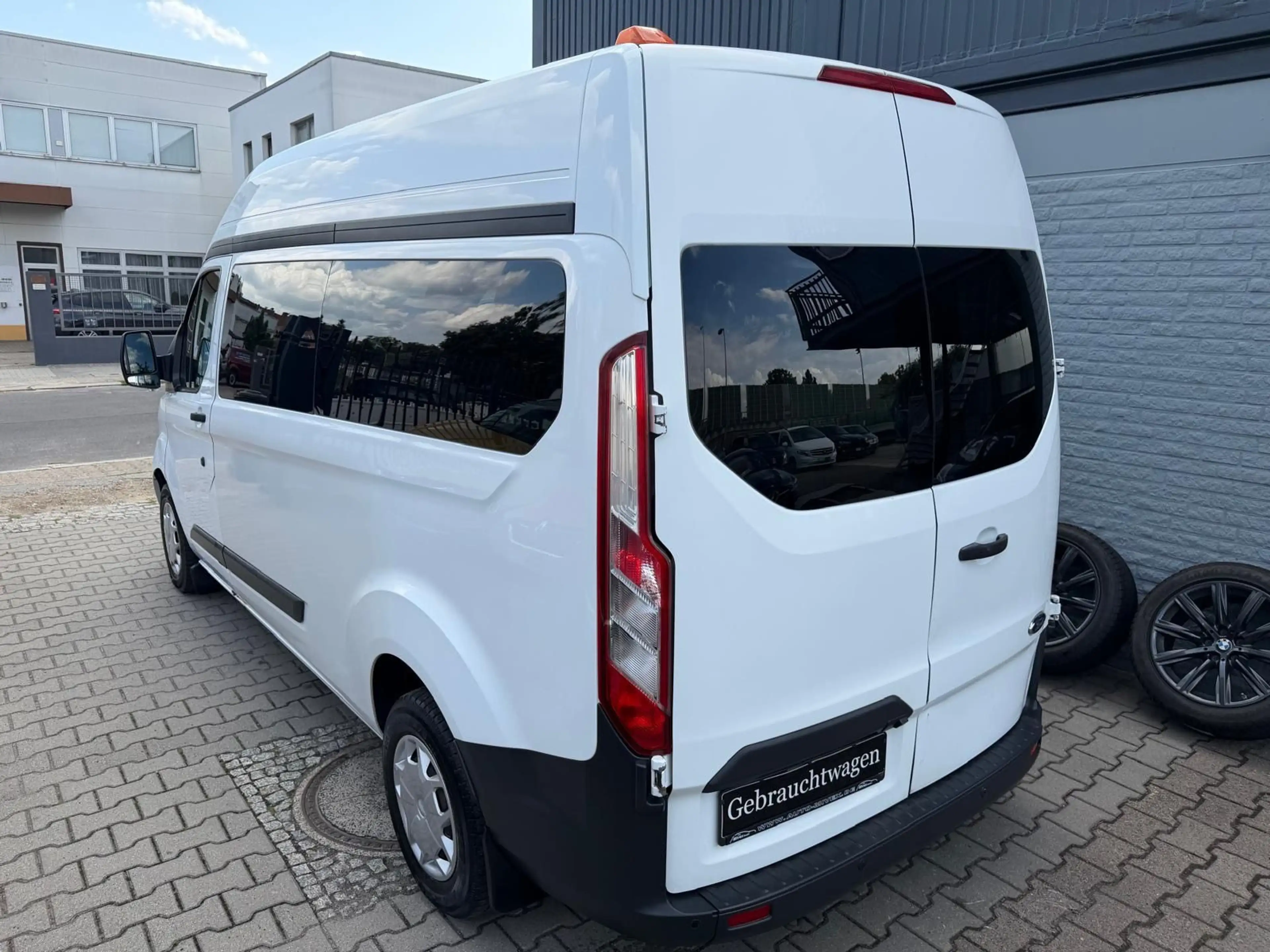 Ford Transit /Tourneo Custom Kombi 310 L2 Trend 8 Sitz — photo 5
