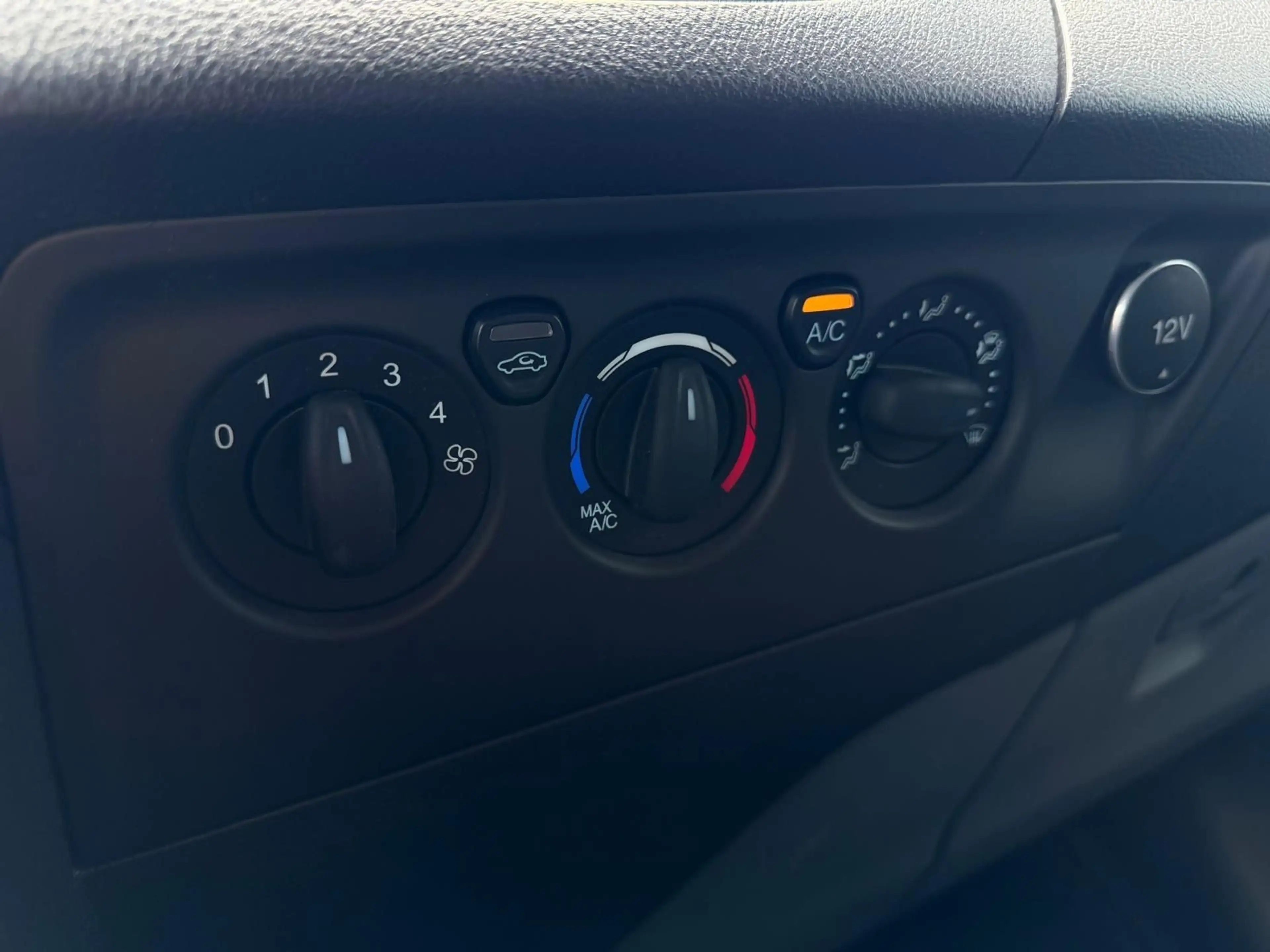 Ford Transit /Tourneo Custom Kombi 310 L2 Trend 8 Sitz — photo 15